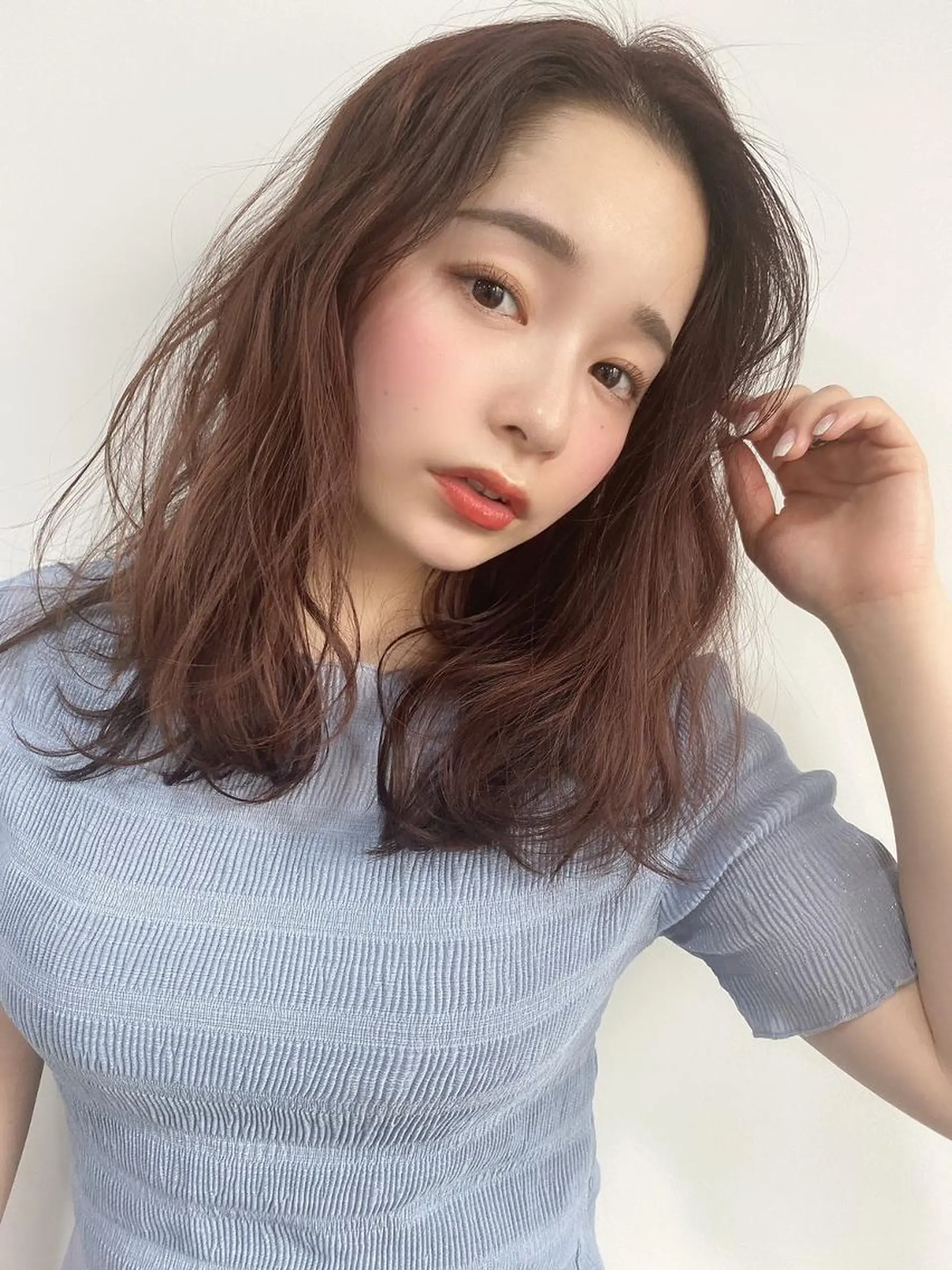 セミロング カラー 透明感カラー イルミナカラー 似合わせカット 小顔カット トリートメント 梅田茶屋町 Yutaのヘアスタイル