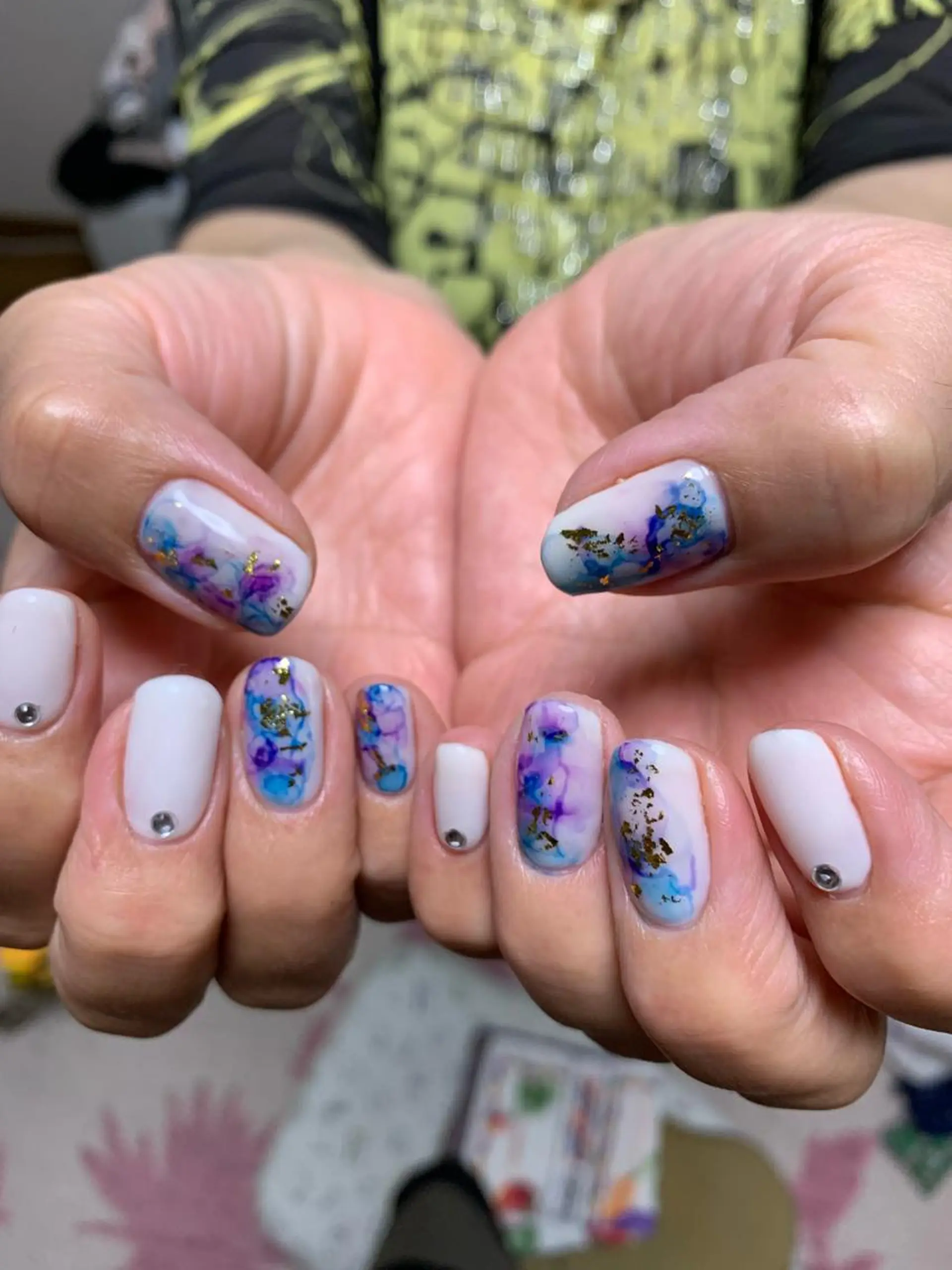 ネイル 大崎 奈々のネイルデザイン