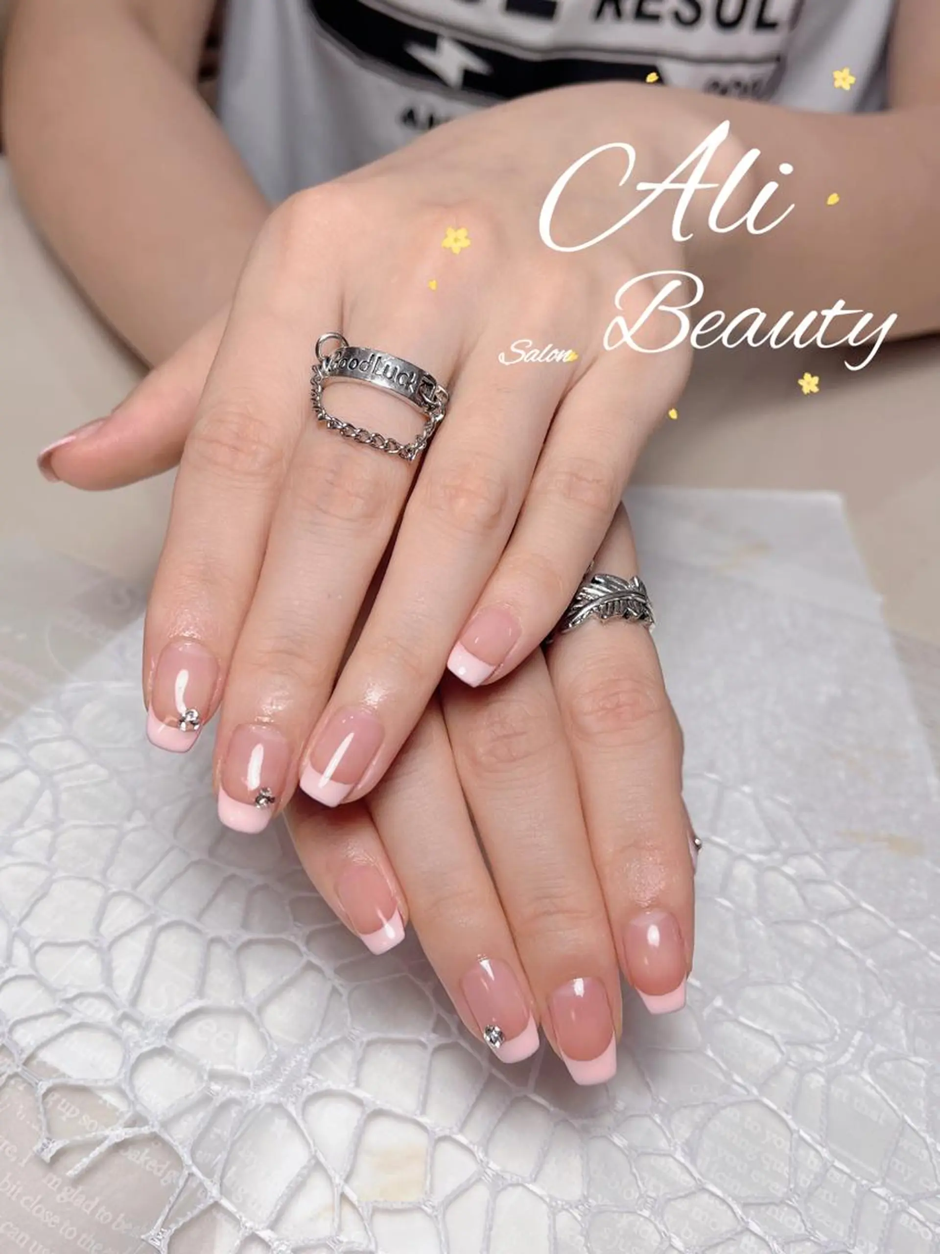 ネイル ハンドネイル Ali 新小岩 ネイル専門のネイルデザイン