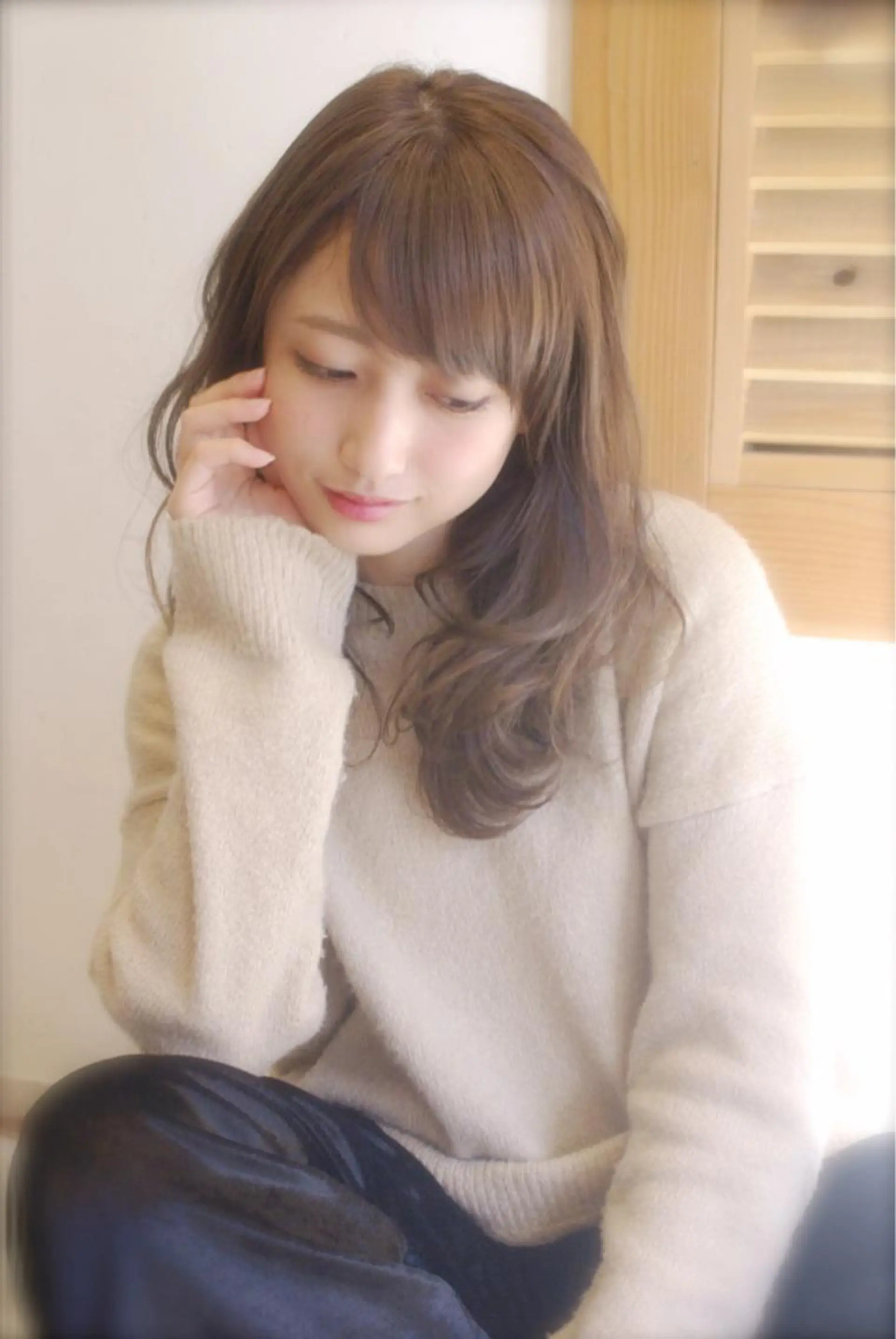 セミロング カラー ACT仙川所属・みうら ミウラのヘアスタイル