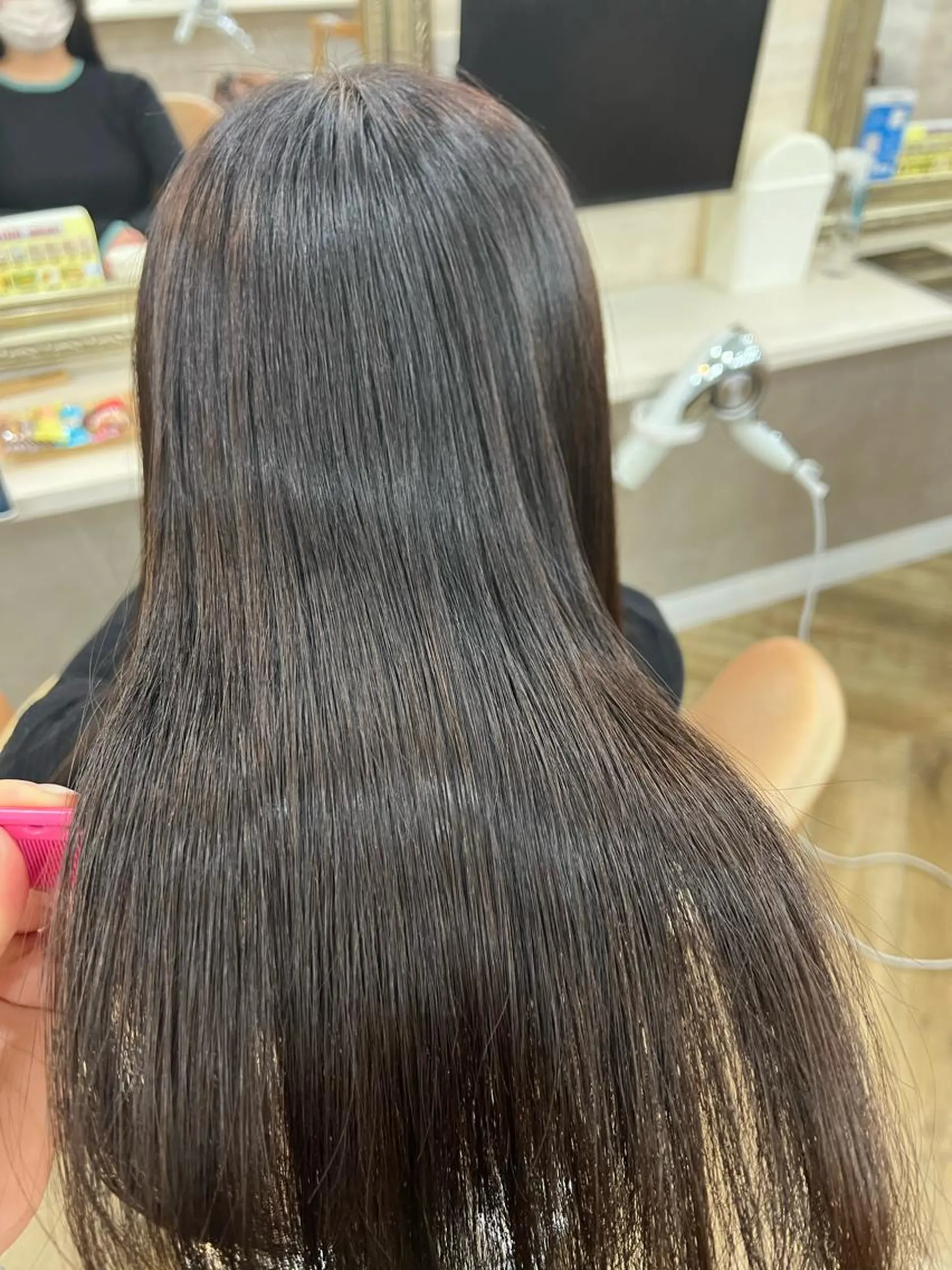 セミロング teddy所属・レイヤーカット// メイのヘアスタイル