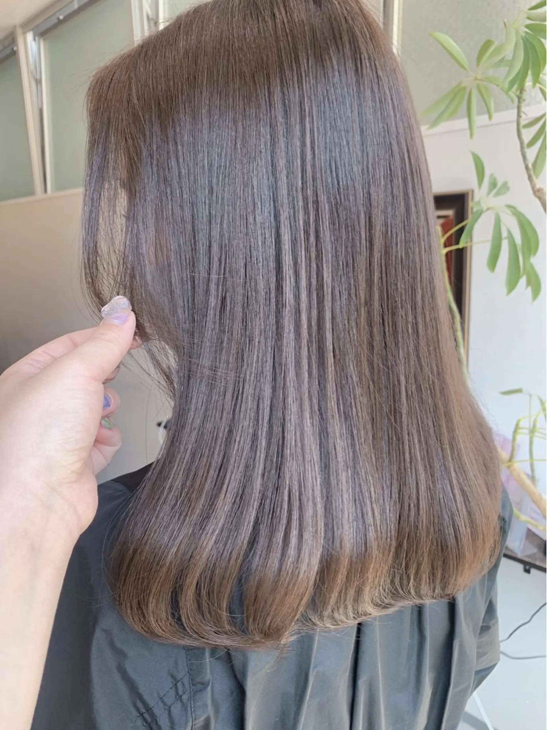 ミディアム 髪質改善 縮毛矯正 トリートメント ヘアカラー トリートメント SALOWIN 銀座一丁目店所属・髪質改善/縮毛矯正 🎀小林 唯 🎀のヘアスタイル