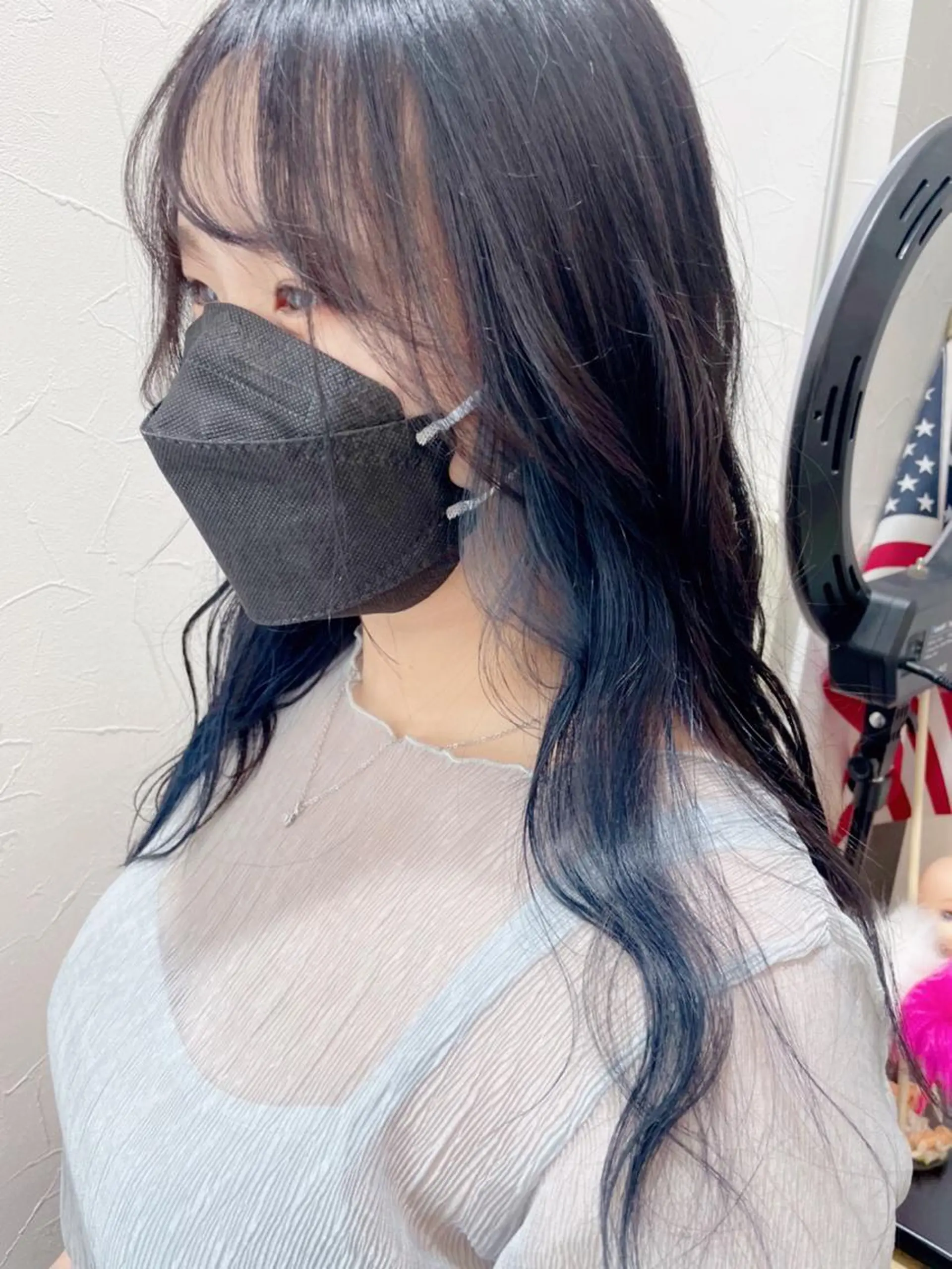 ロング カラー ブルーカラー デザインカラー イヤリングカラー ヘアカラー トリートメント ARISA🦋推し・ アニメカラー/派手髪のヘアスタイル