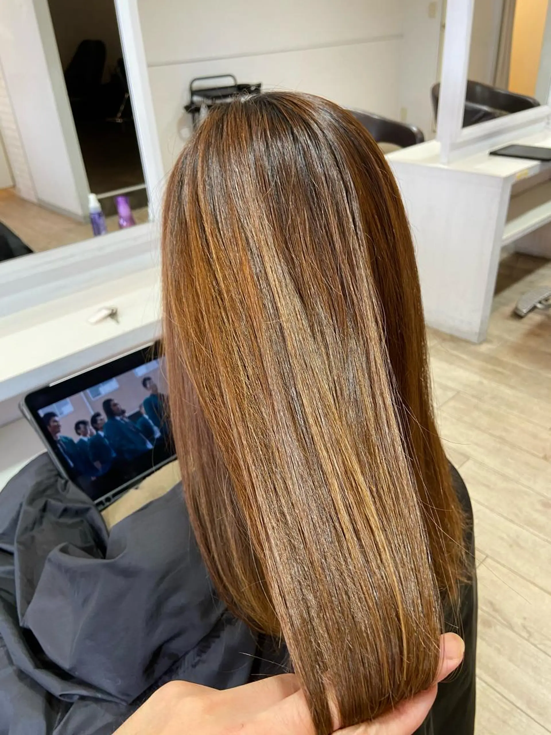 セミロング waves所属・波川 幸功のヘアスタイル