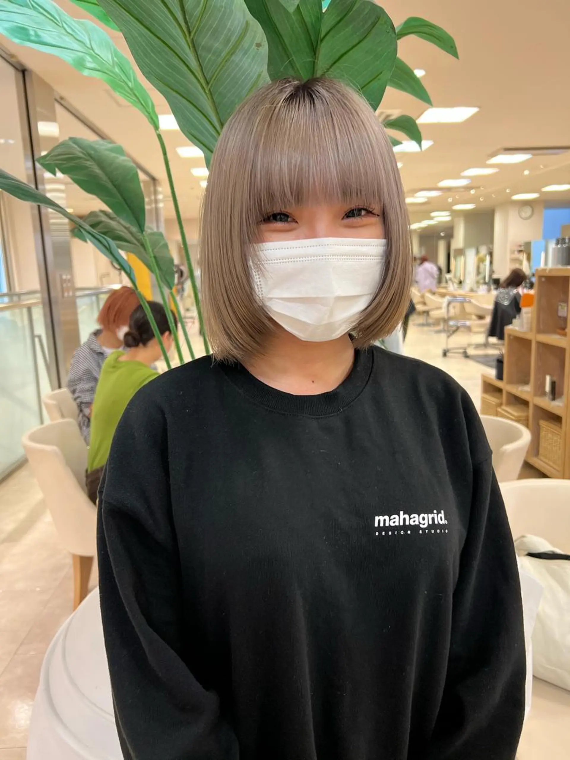 ミディアム カラー ヘアカラー トリートメント ヘアセット ハイトーン/ウルフ /レイヤー/坂野幸伸のヘアスタイル