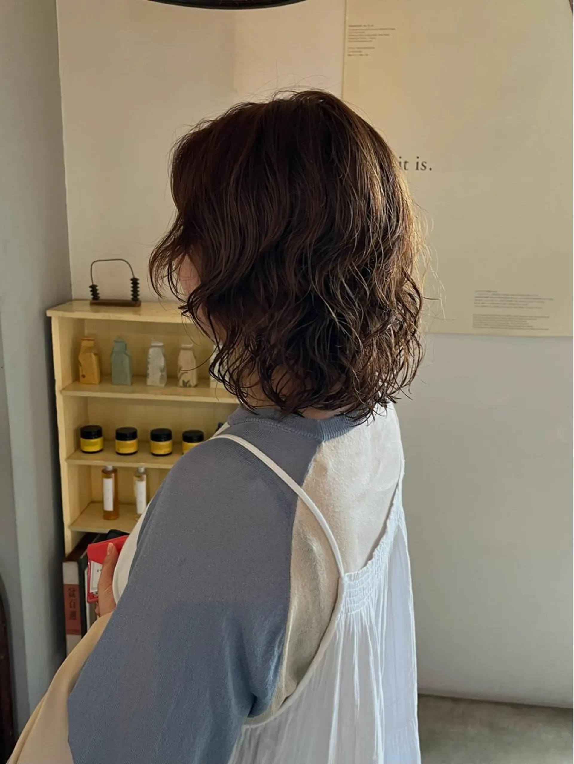 ミディアム パーマ room3小出 奈央子のヘアスタイル