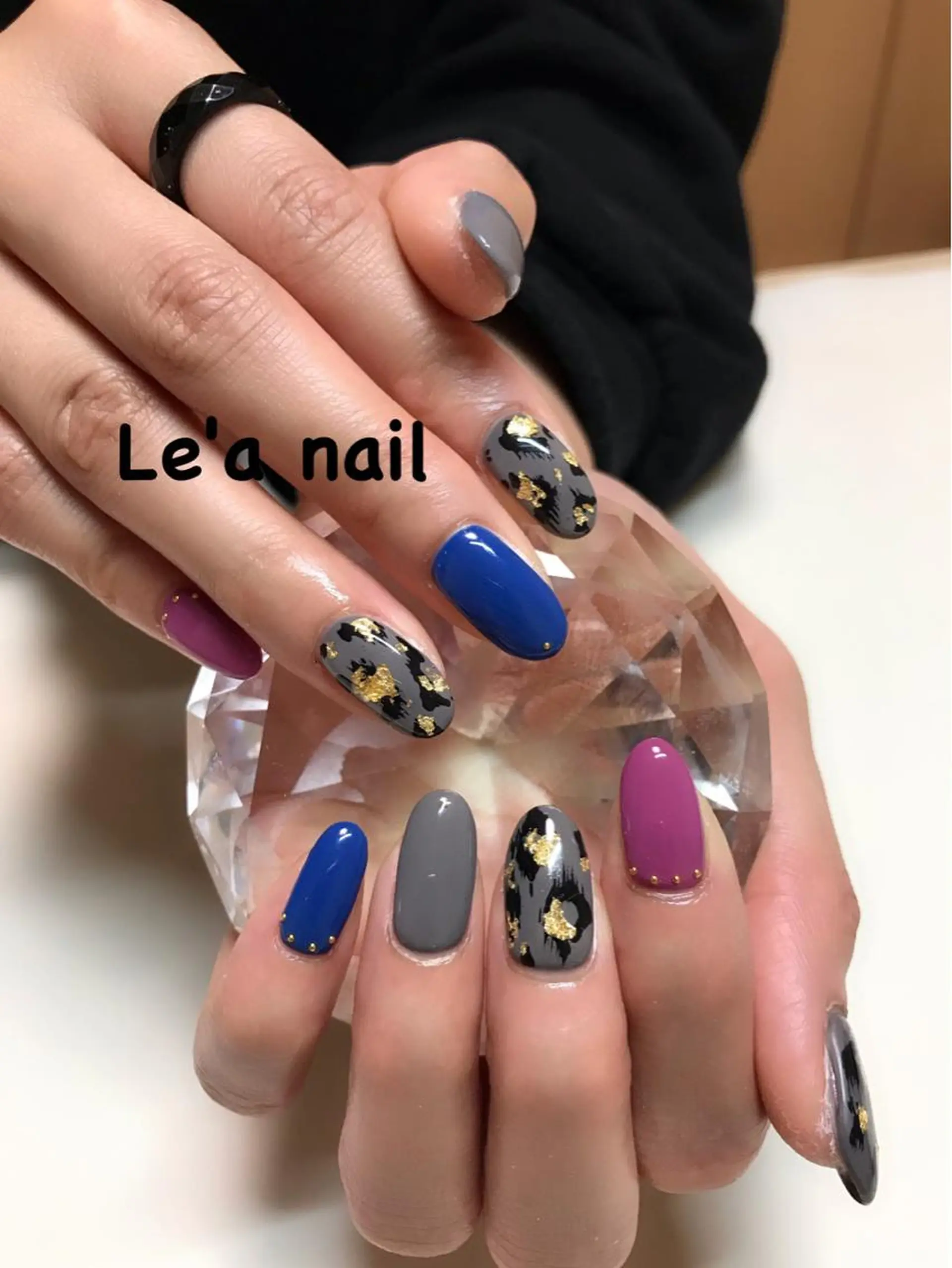 ネイル アニマル柄 'mm所属・'mm  (ミリ) ＭＡＮＡＭＩのネイルデザイン