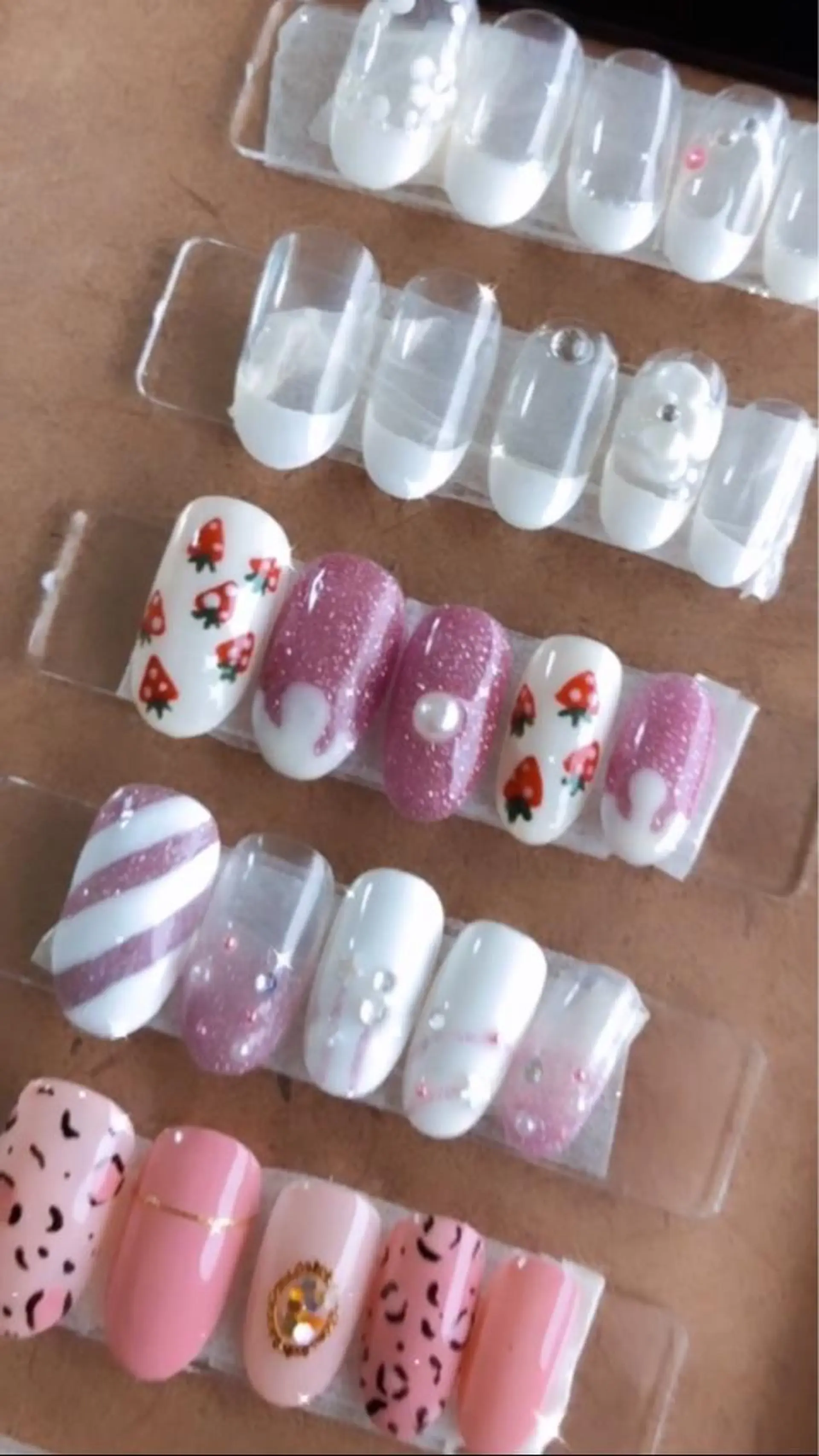 ネイル 宮本 百合子のネイルデザイン