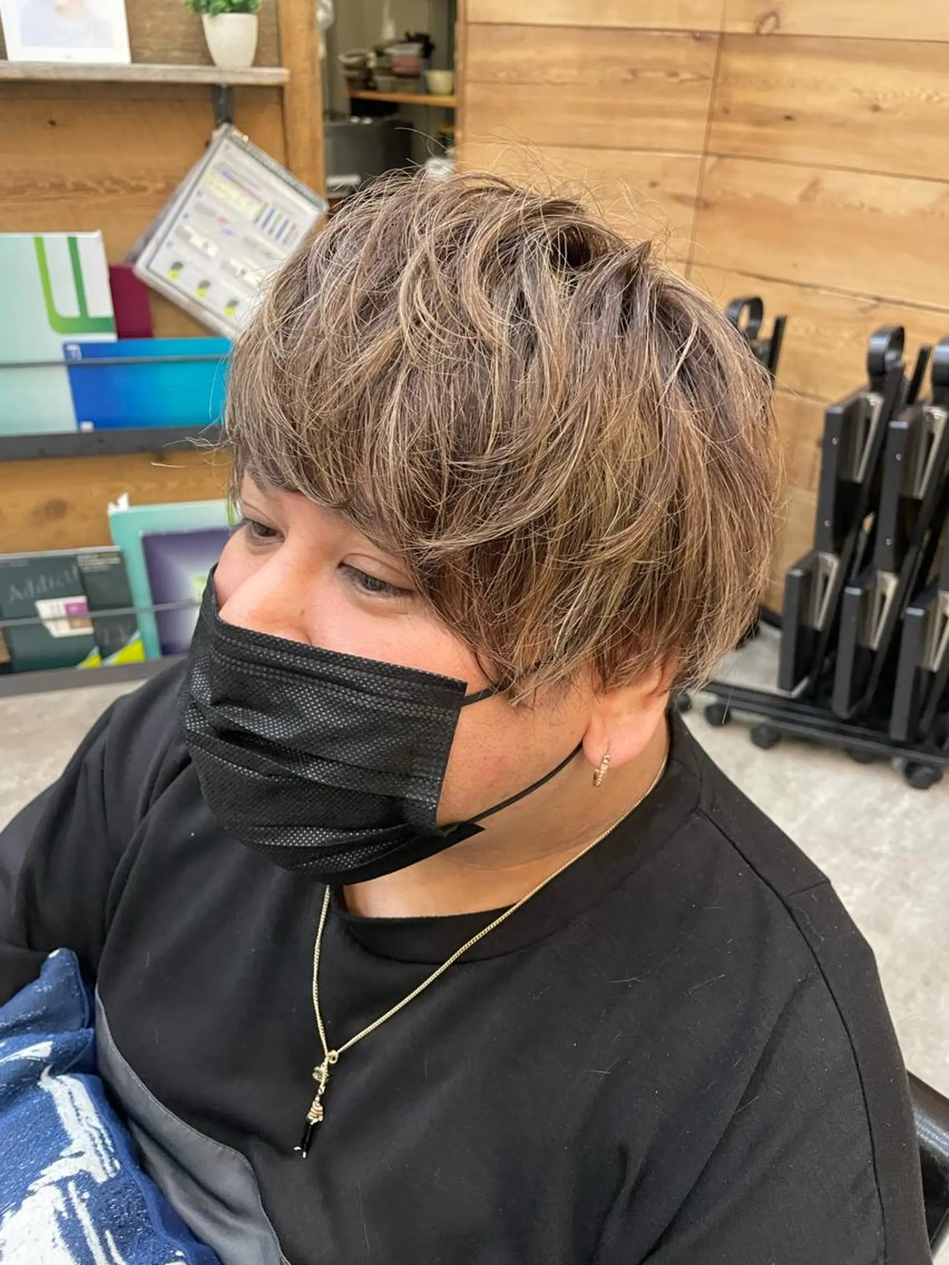 カラー メンズ メンズハイライト ハイライトカラー カット ヘアカラー 前田リサコ🌹 ✨艶髪職人のヘアスタイル