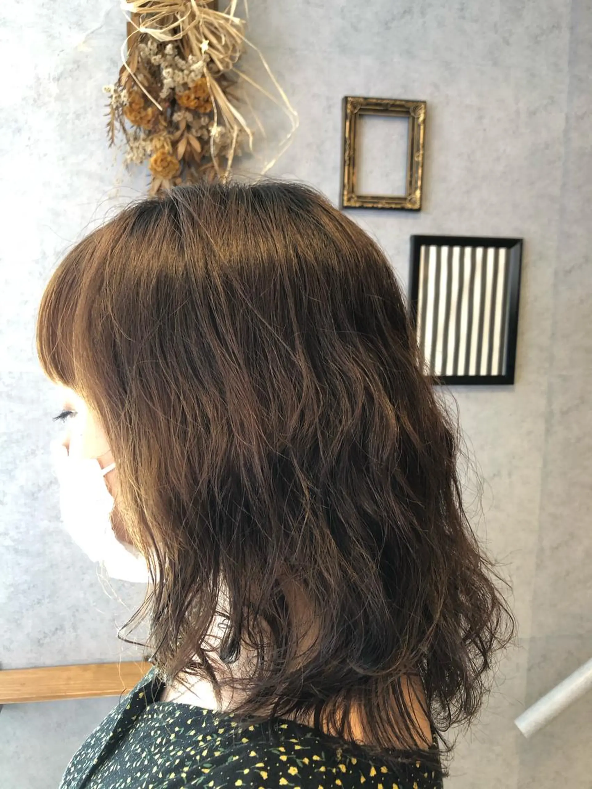 ミディアム パーマ 本多 美羽のヘアスタイル