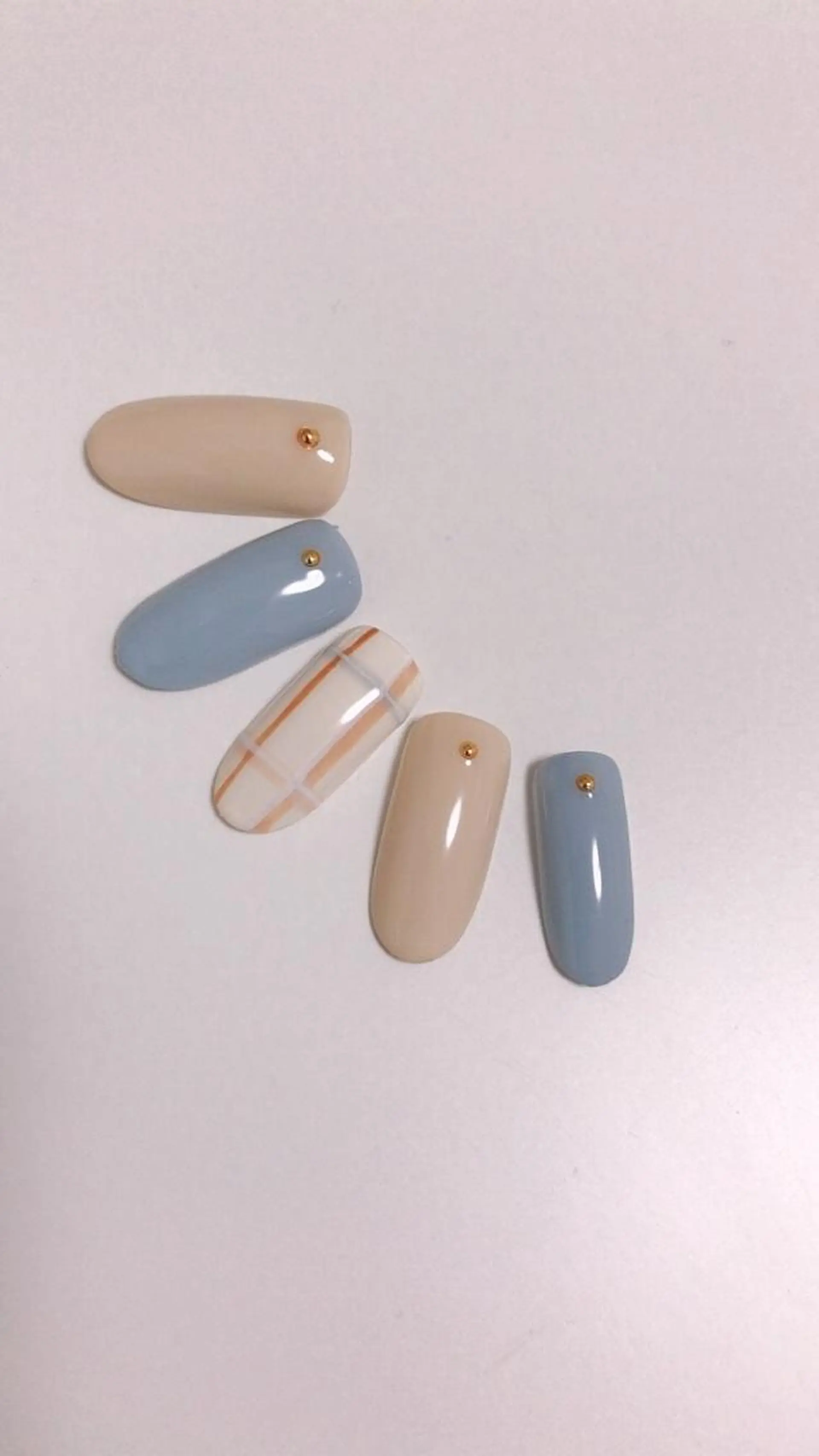 ネイル レイヤーカット 早崎太生のヘアスタイル