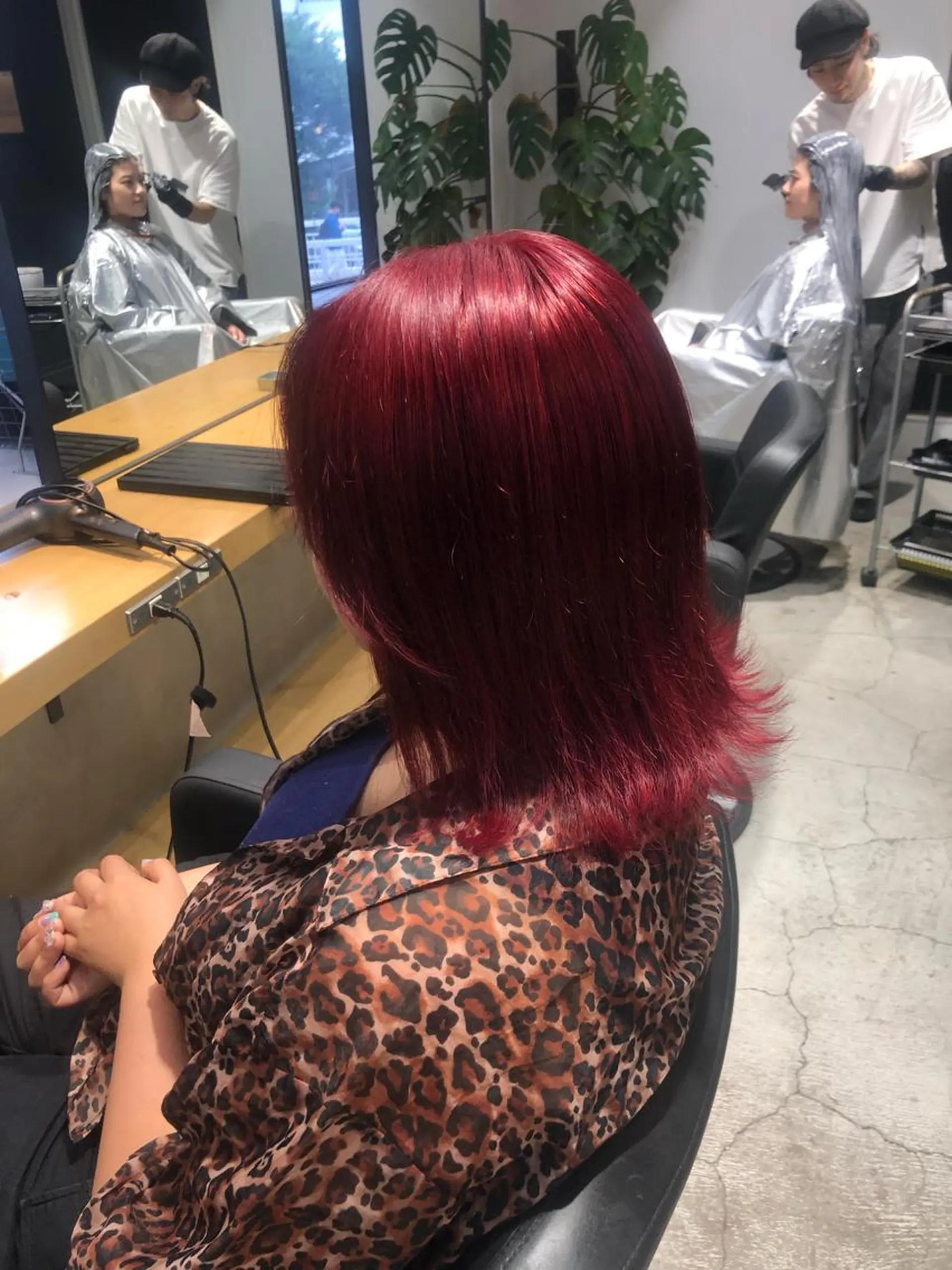 ミディアム カラー デザインカラー インナーカラー ボブ 髪質改善 縮毛矯正 ✨髪質改善ストレート ×ミニボブ✨萩原　翼のヘアスタイル