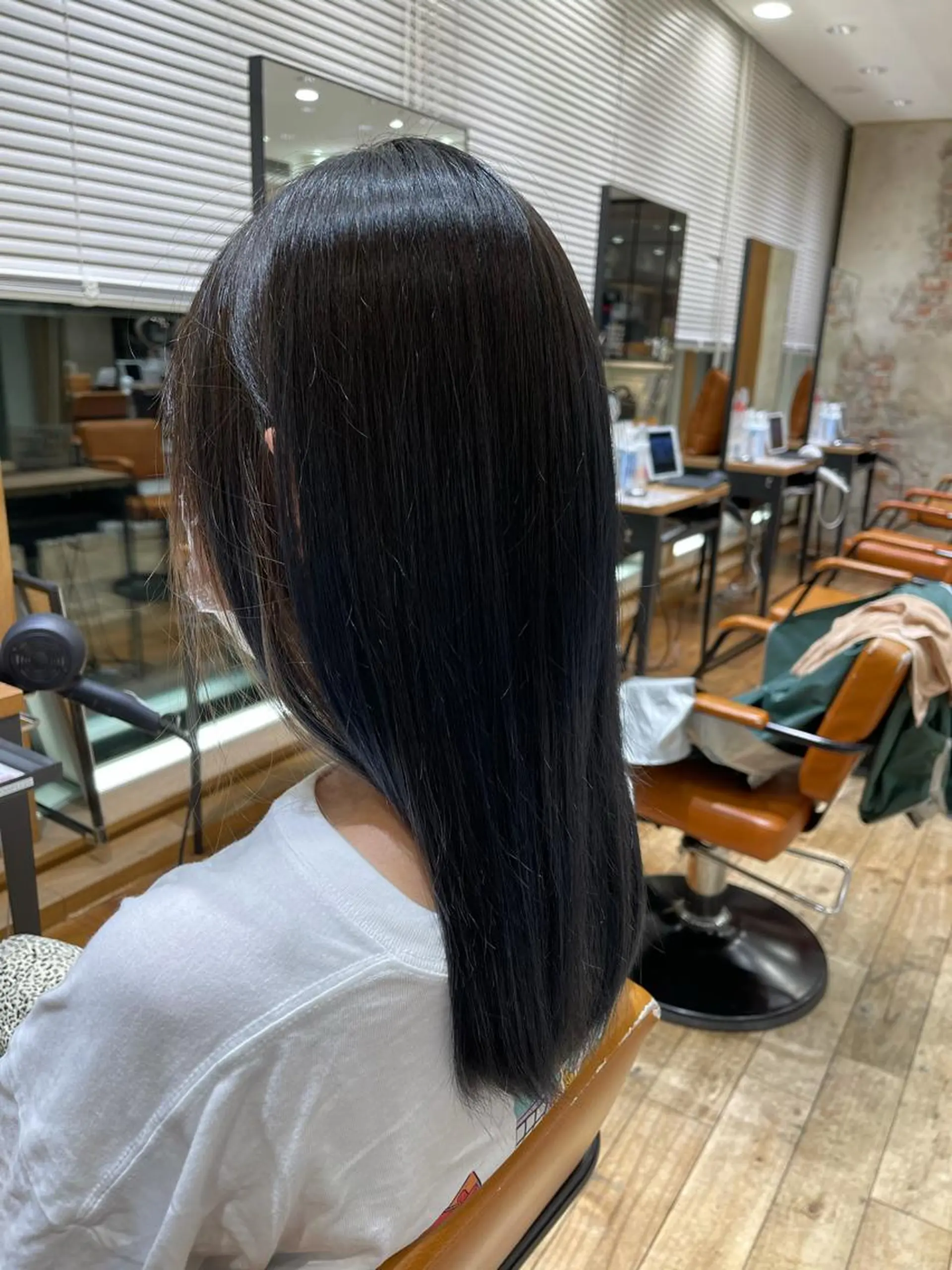 ロング 必ず似合わせます/ レイヤー/石戸谷海斗のヘアスタイル