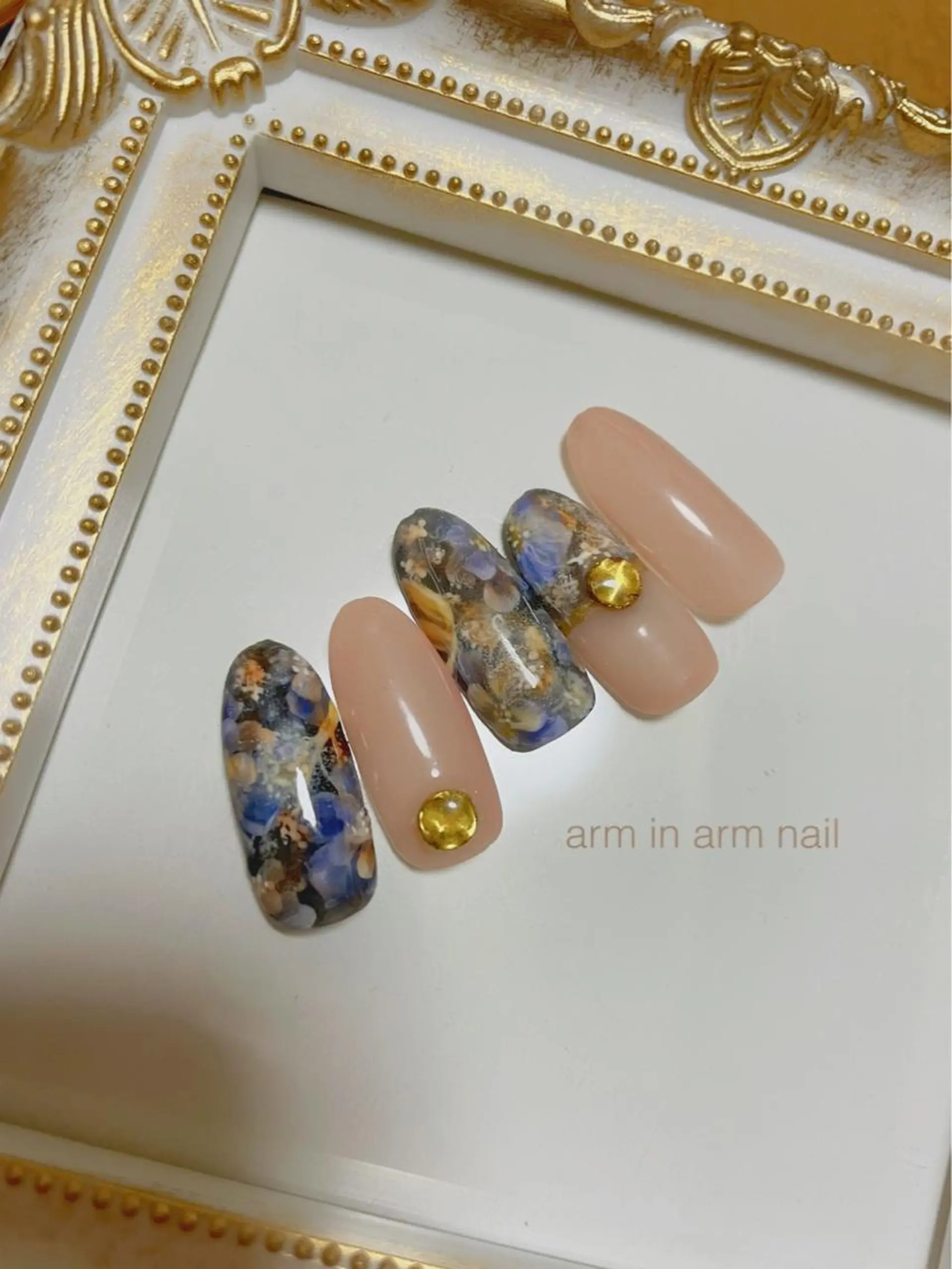 ネイル arm in arm ︎✿Yamamotoのマツエク・マツパデザイン