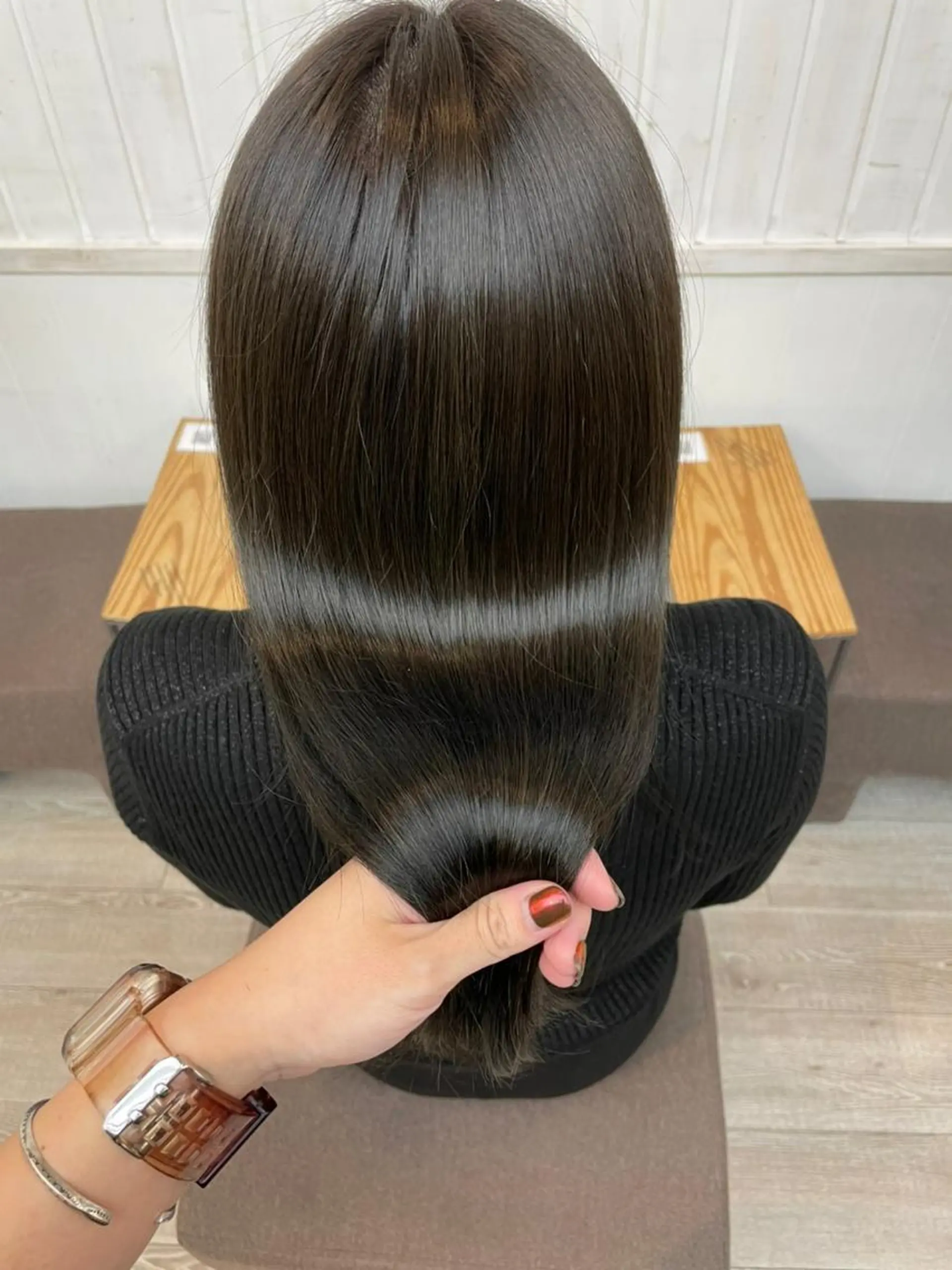 カラー ロング ブリーチ ケアブリーチ ダブルカラー イヤリングカラー ハイライトカラー カット ヘアカラー トリートメント N°sopo 札幌大通のヘアスタイル