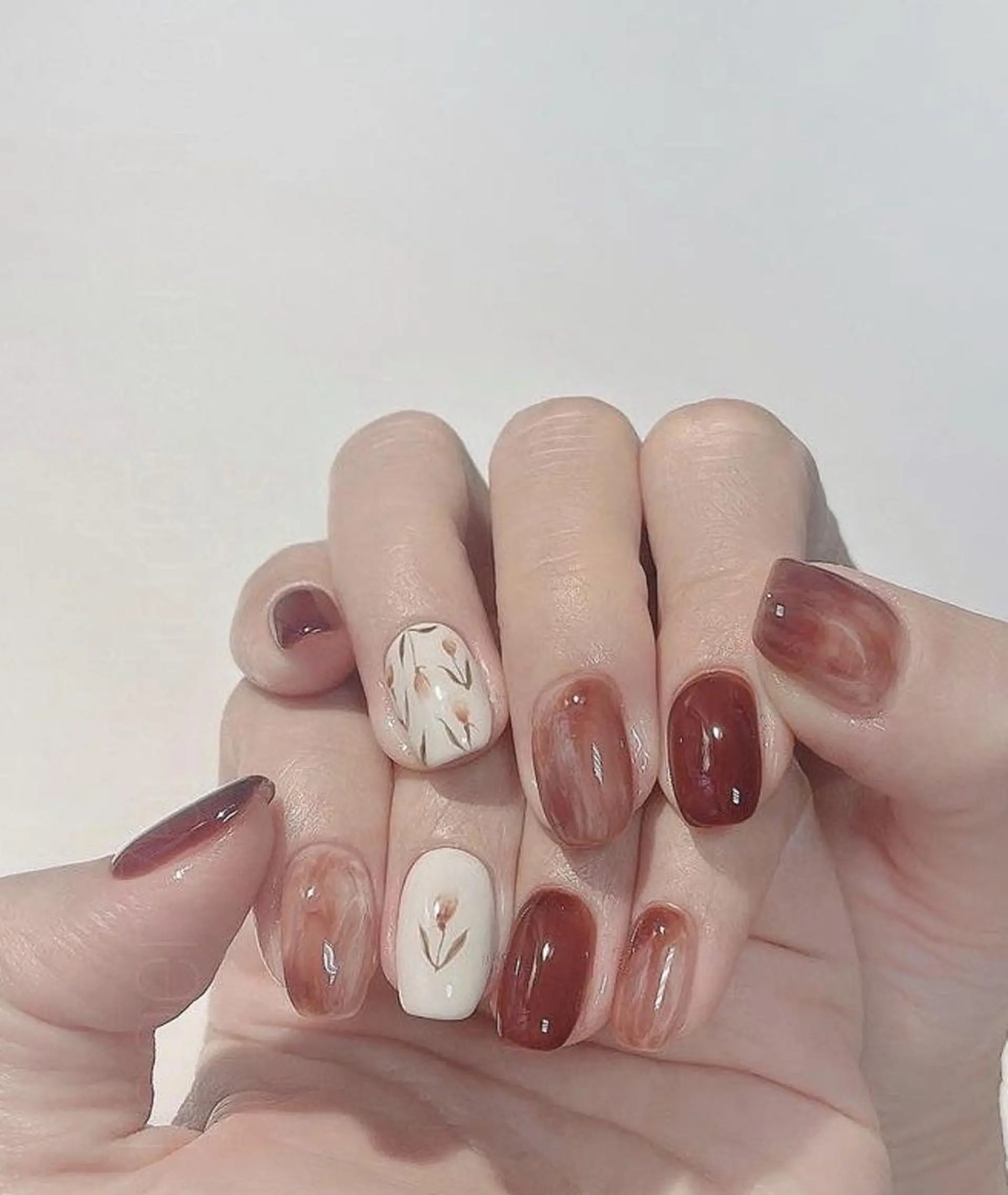 ネイル LUXE NAIL SALONのネイルデザイン