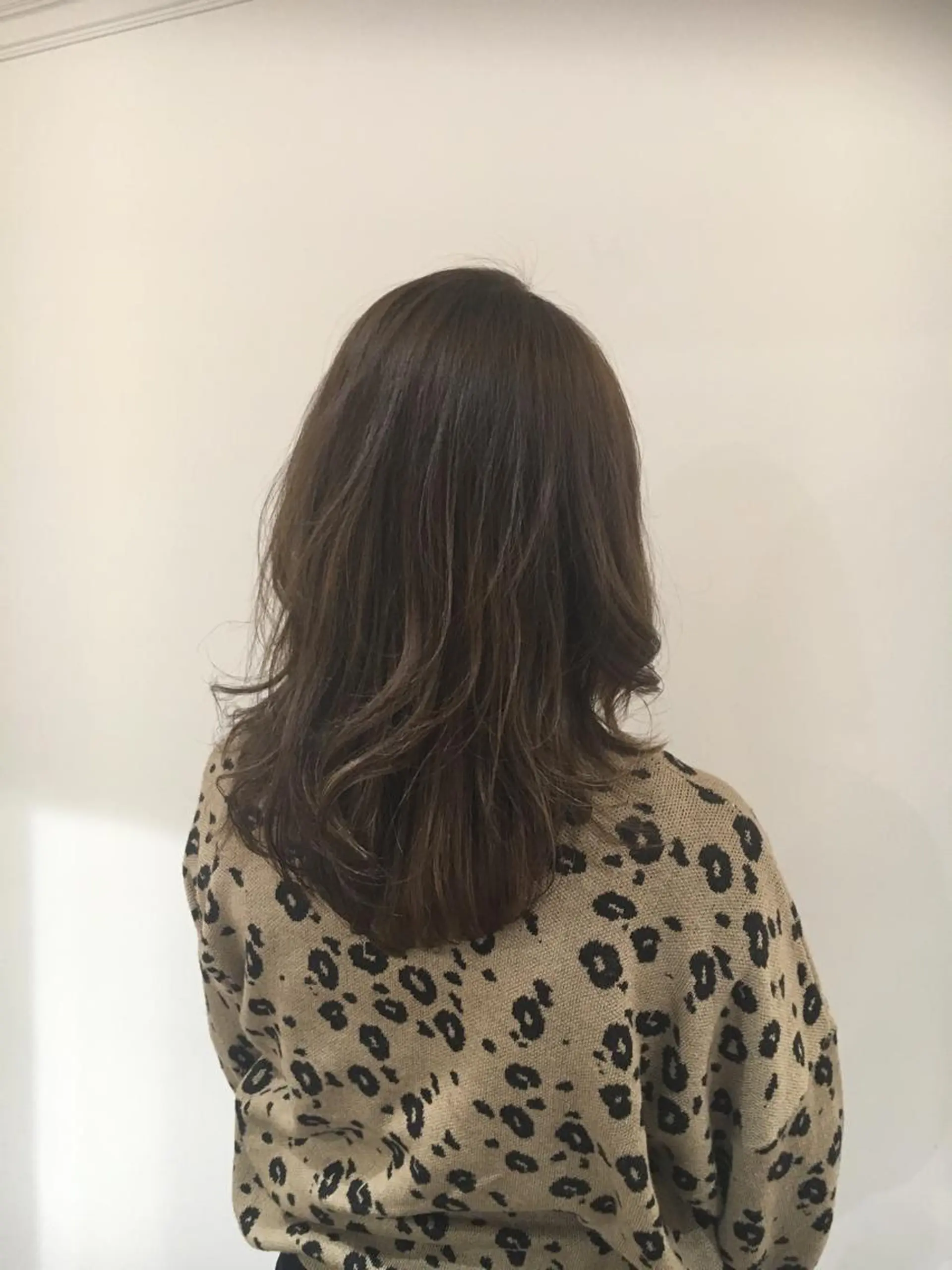 ミディアム カラー アッシュ ブルーカラー ブルーアッシュ GO TODAY  SHAIR SALON 梅田NU茶屋町店所属・田中成美/レイヤー カット/透明感カラーのヘアスタイル