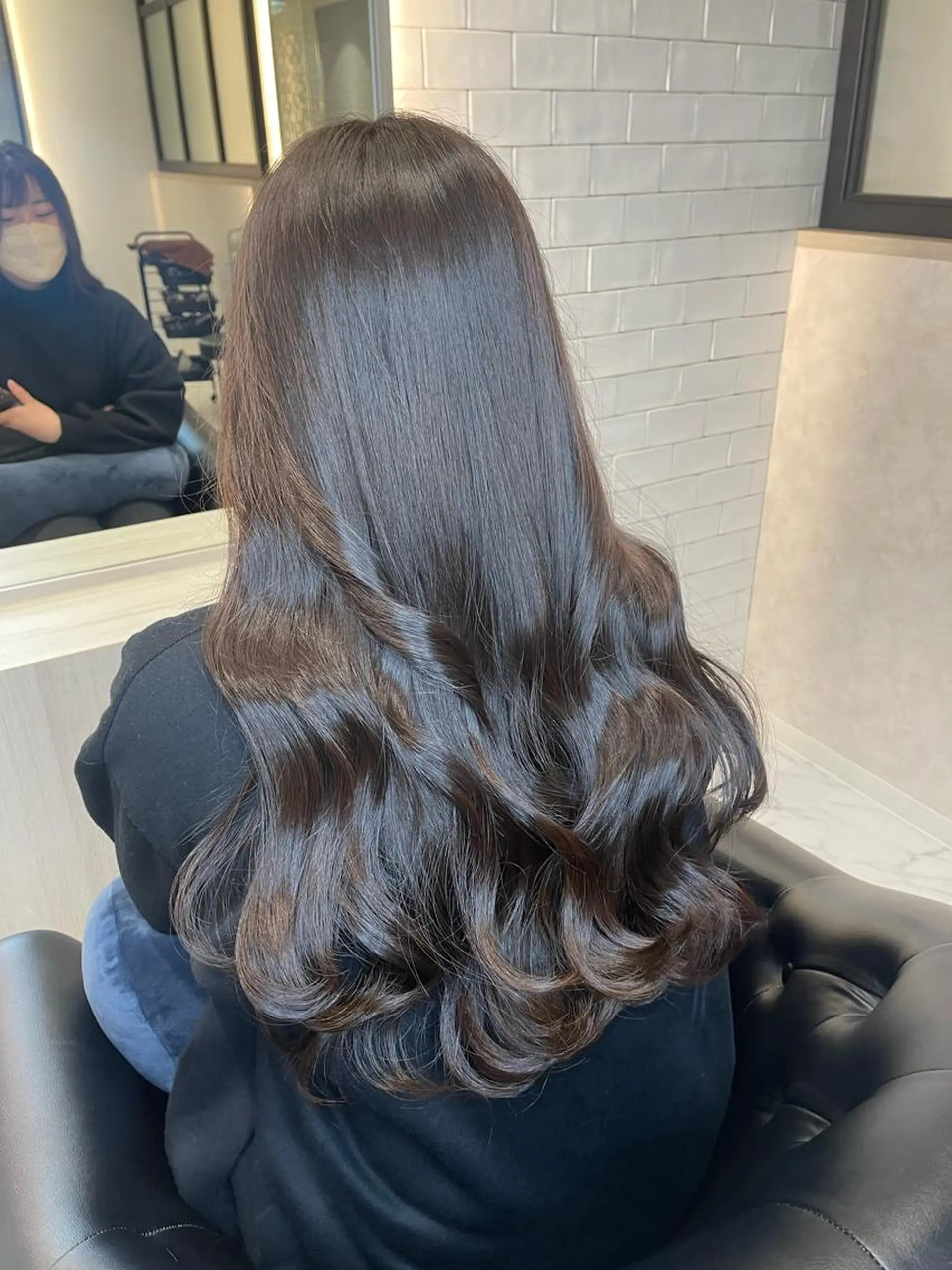 ロング カラー ヘアカラー トリートメント &chaLme   心斎橋所属・emi/髪質改善/ 韓国風/艶カラーのヘアスタイル