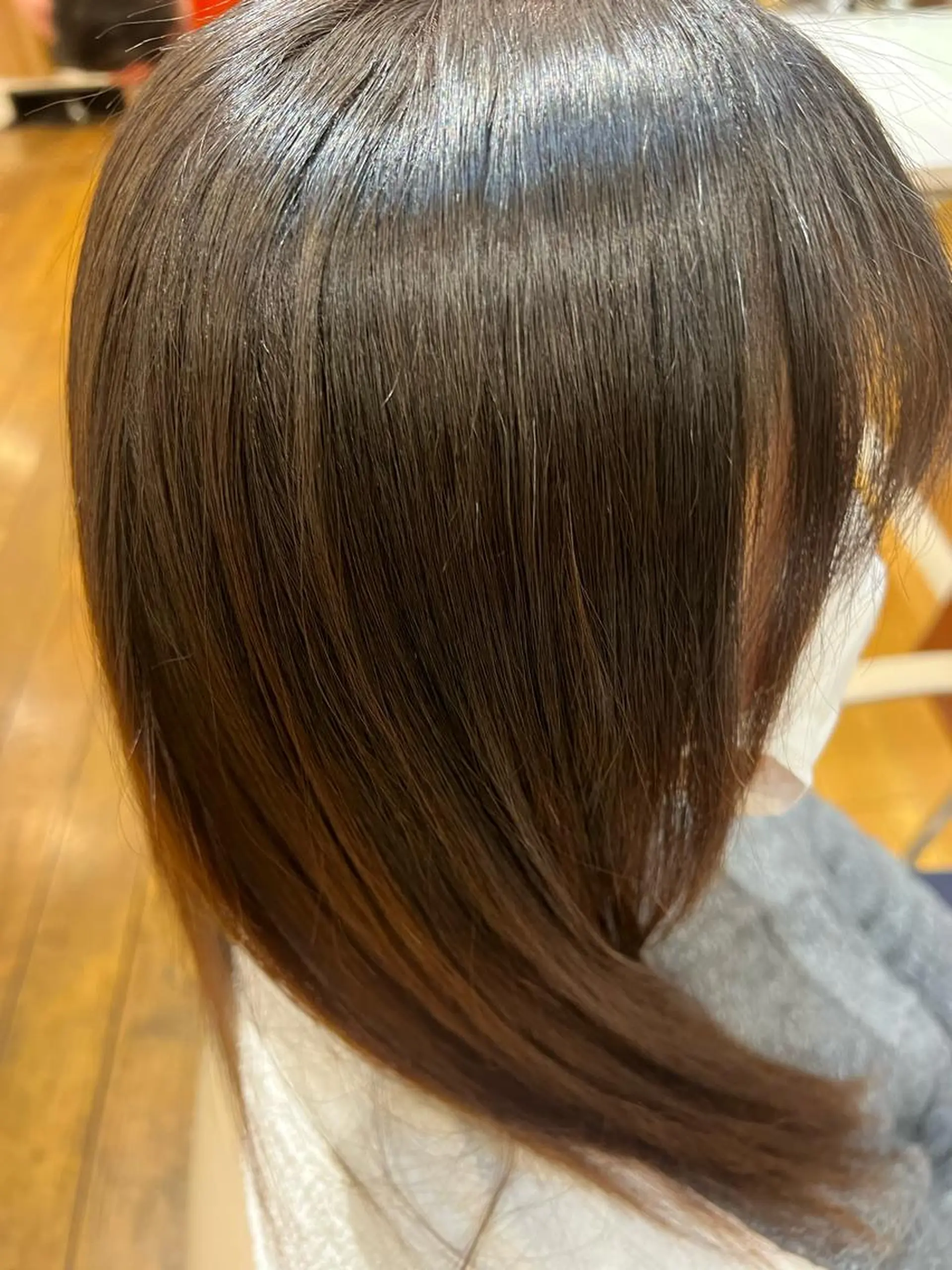 セミロング 村中 逸紀のヘアスタイル