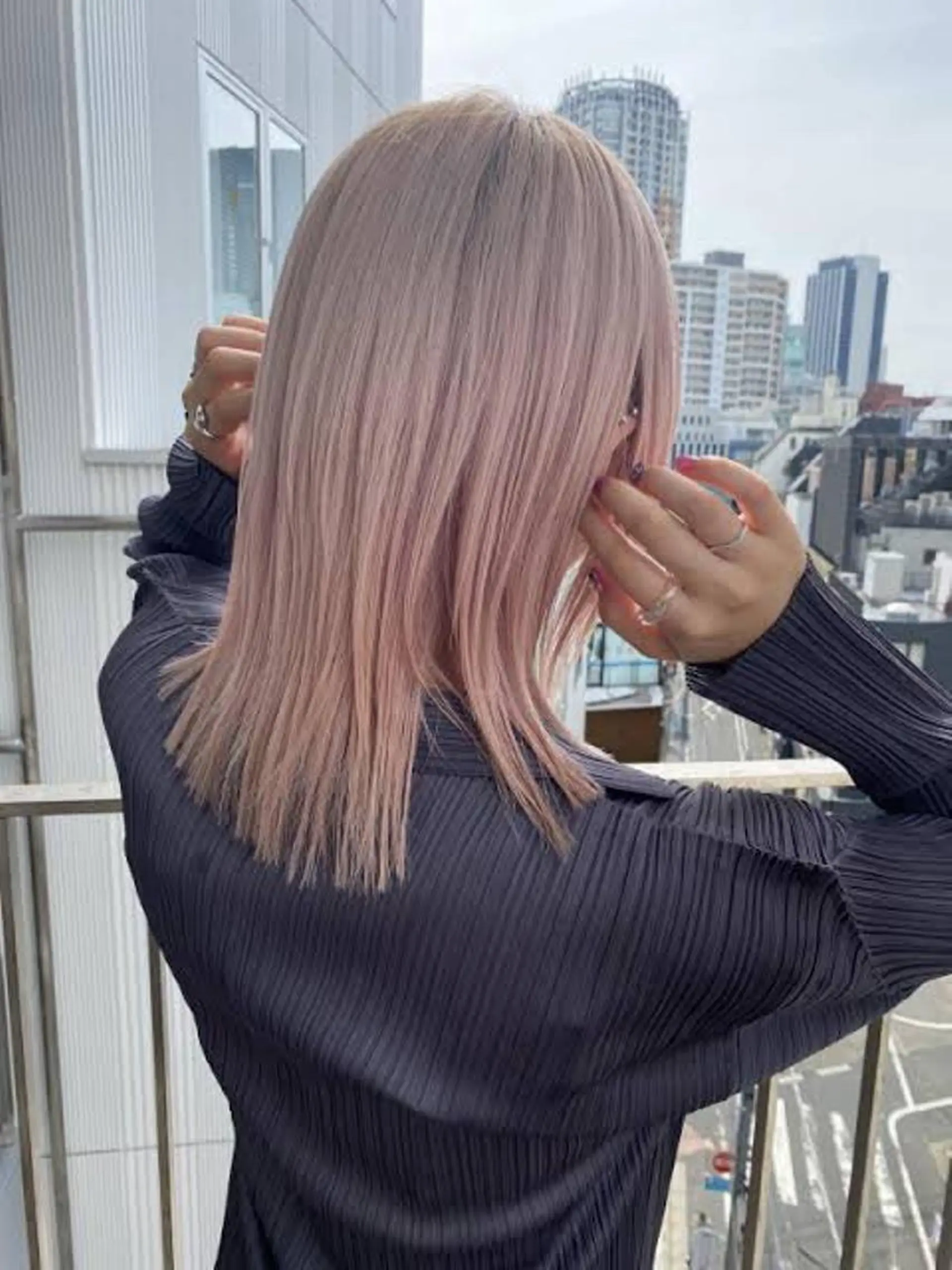 カラー ラフィスヘアー オウスケのヘアスタイル