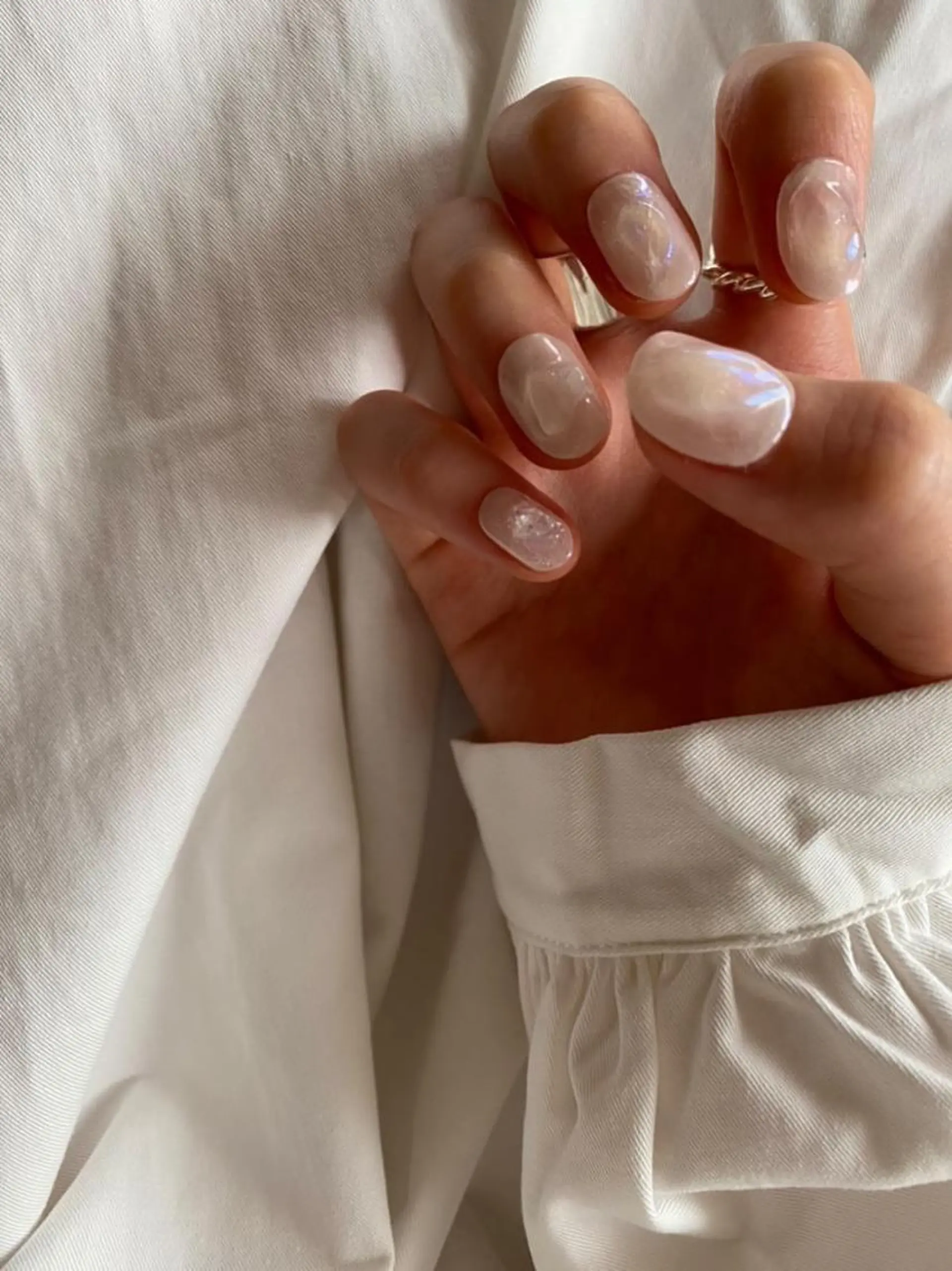 ネイル オーロラネイル ハンドネイル ハンドケア loulou   _nail所属・葛西 知佳のネイルデザイン