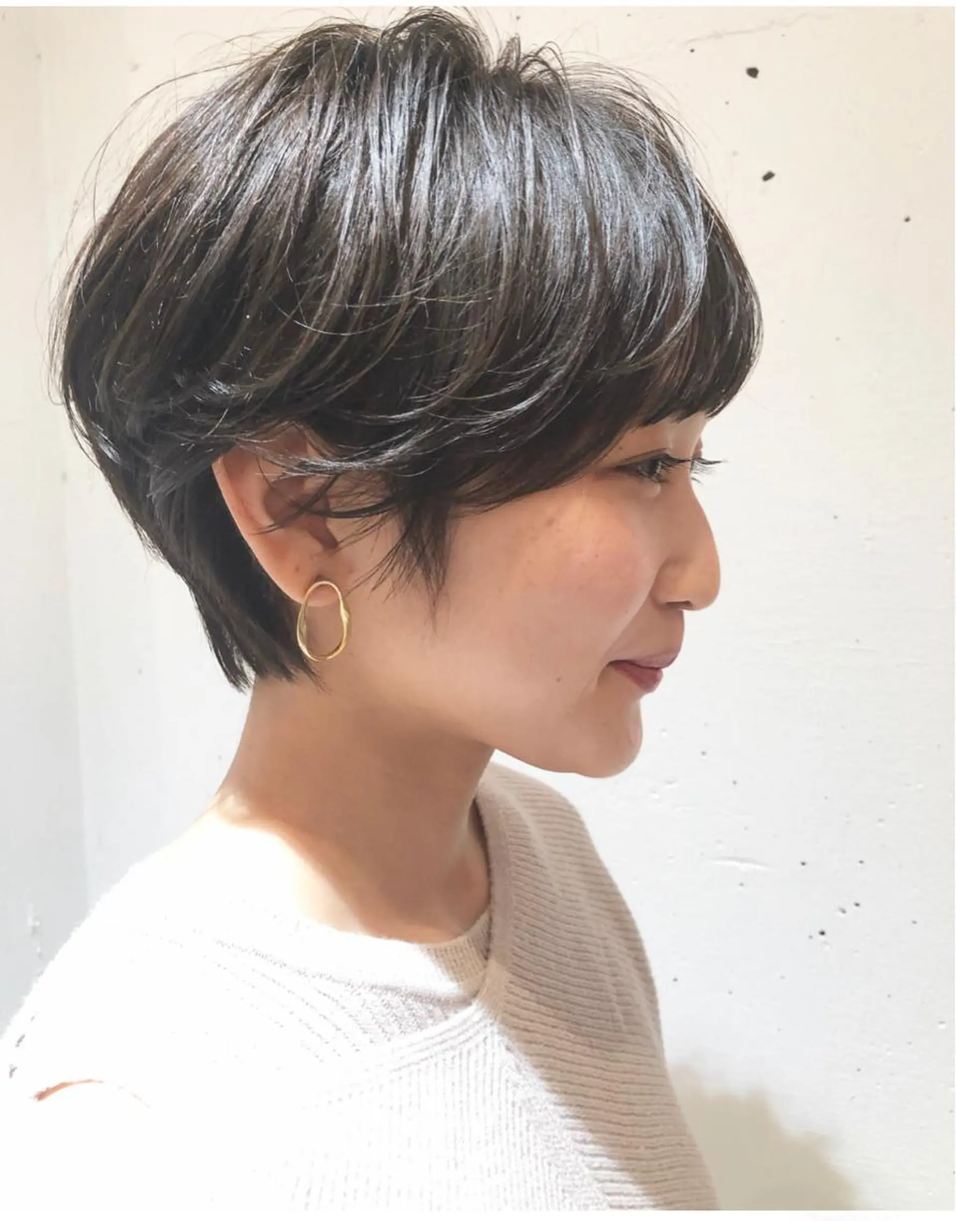 ショート カラー THE DAY所属・AKI HASHIMOTOのヘアスタイル