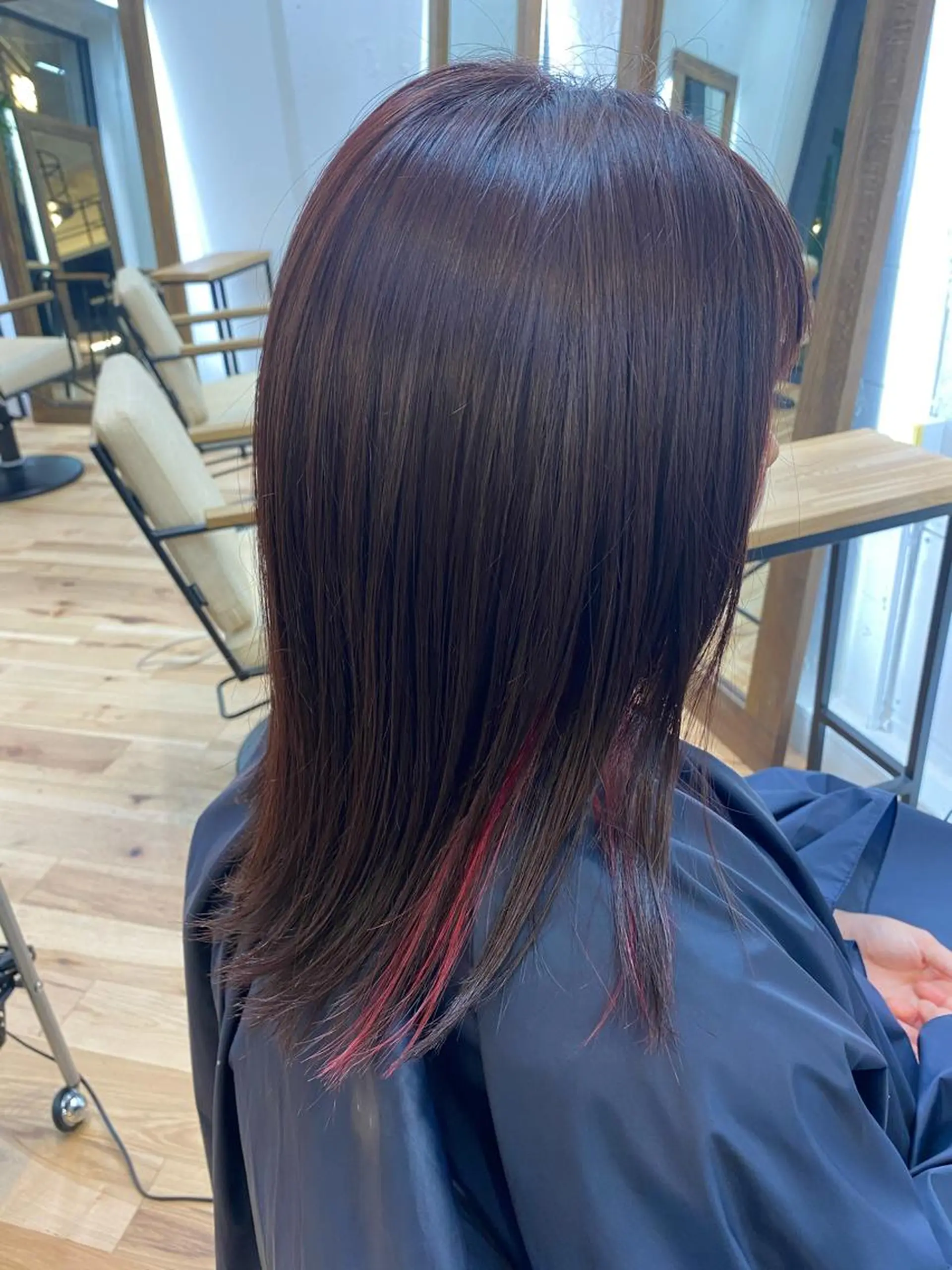 ミディアム おおつき ありかのヘアスタイル