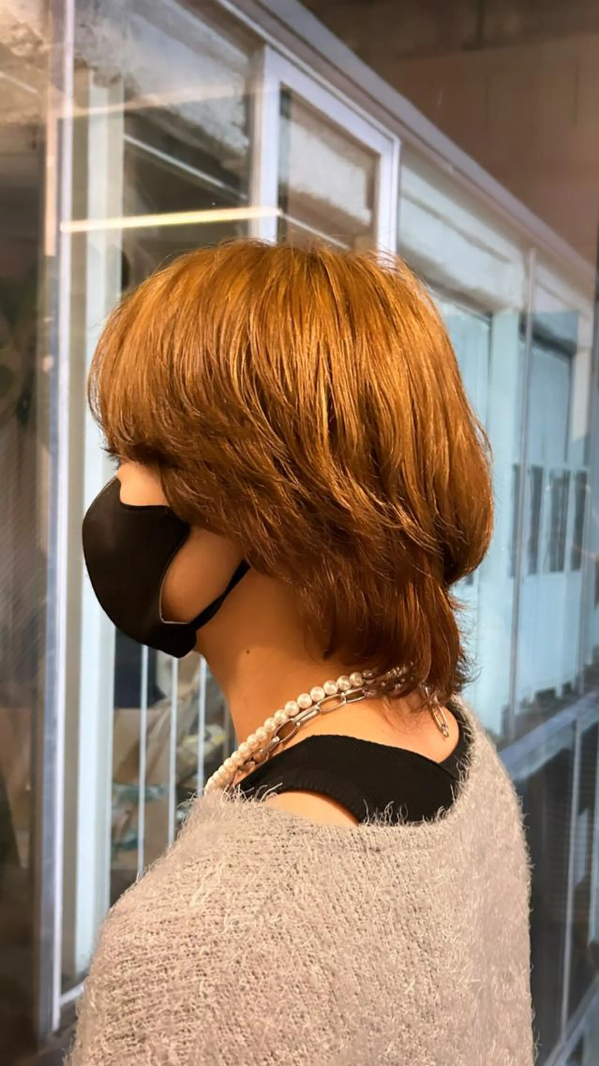 カラー jiji所属・青木 真生のヘアスタイル