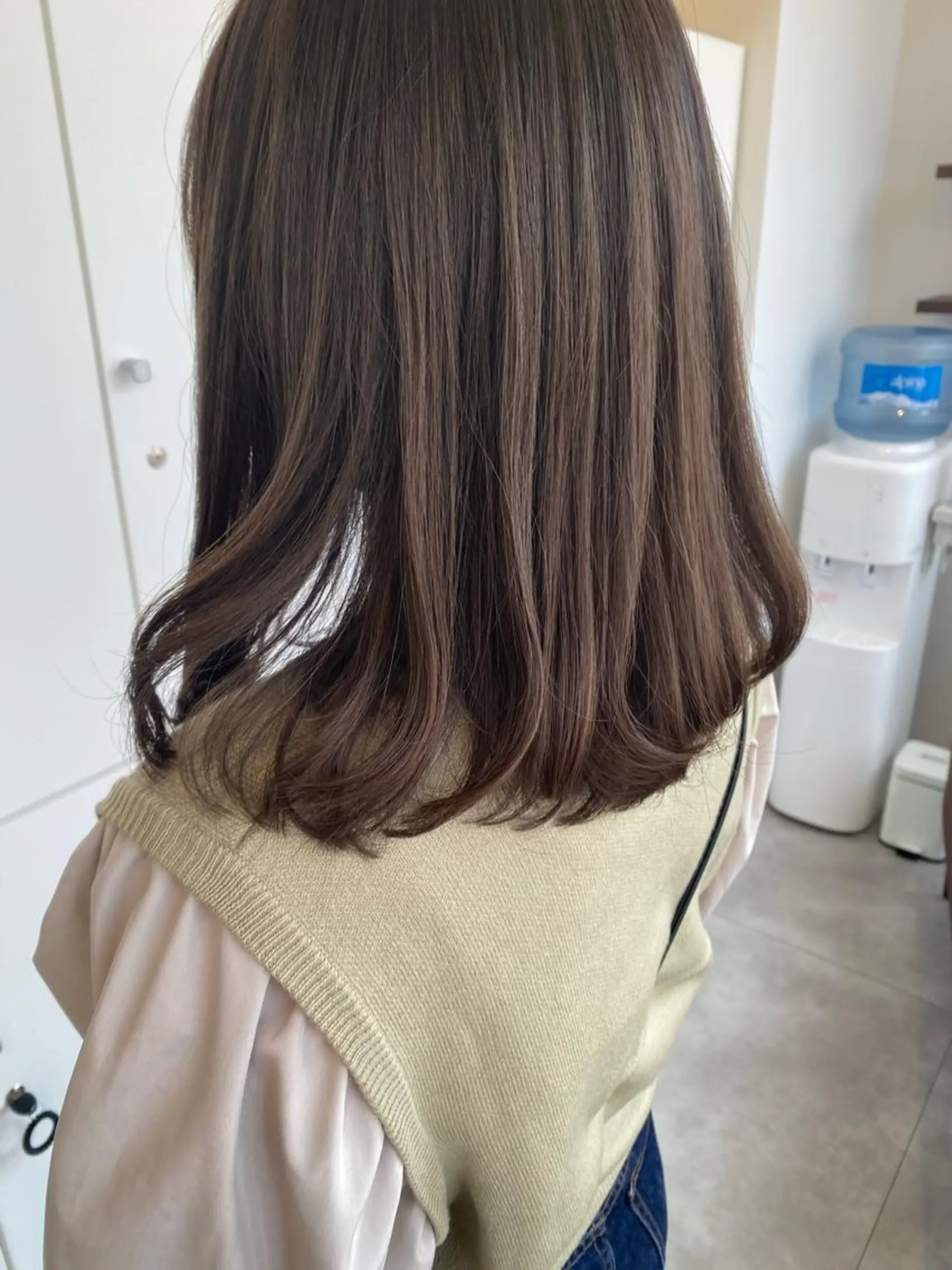 ミディアム カラー パーマ ヘアアレンジ カット パーマ トリートメント re naのヘアスタイル