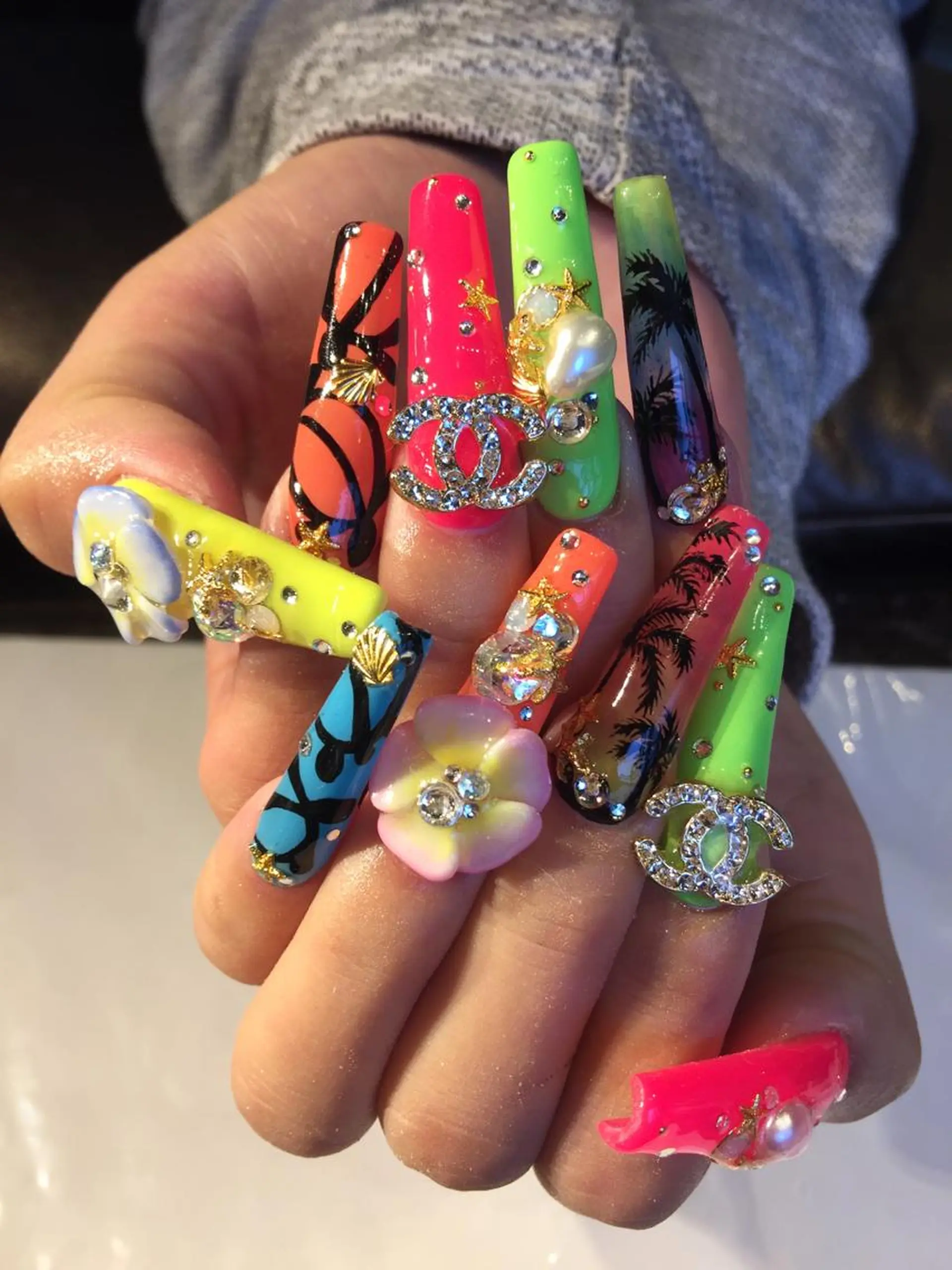 ネイル chatblanc ♡のネイルデザイン