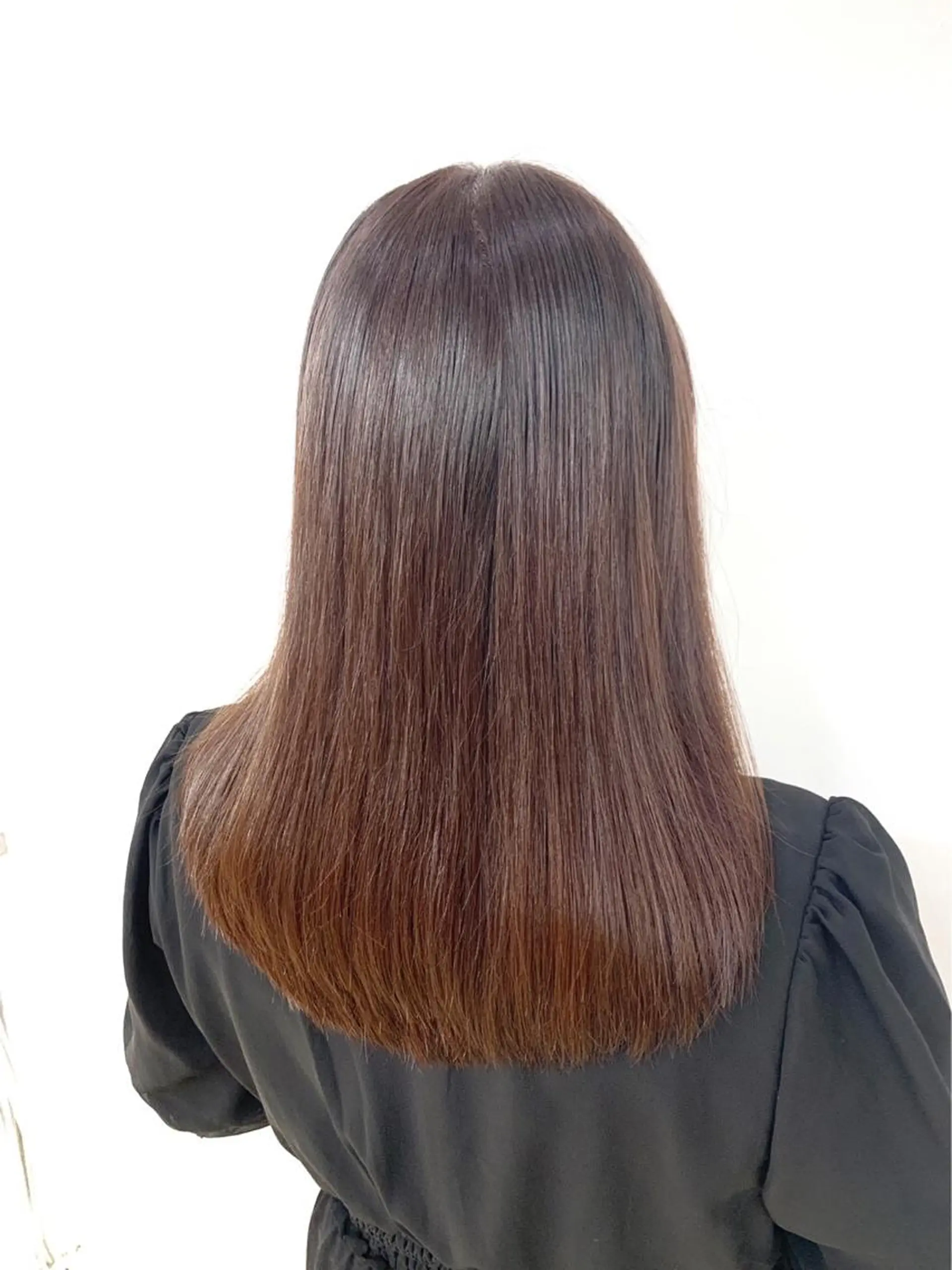 ロング カット ヘアカラー トリートメント 髪質改善/レイヤー/ 小顔/デザインのヘアスタイル