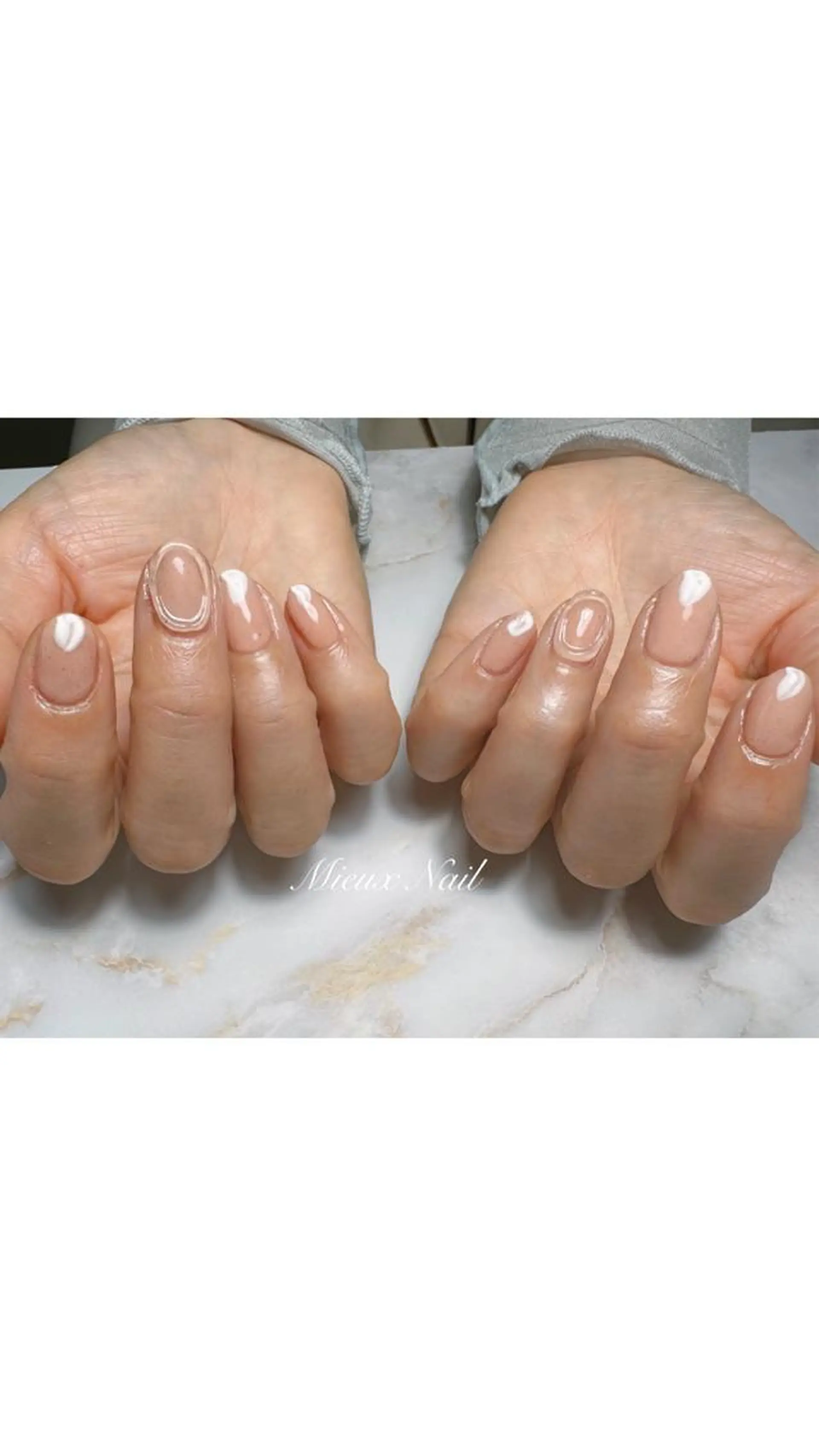 ネイル ブルー オフィスネイル ぷっくりネイル シンプルネイル 春ネイル ハンドネイル 市川 麻衣子のネイルデザイン