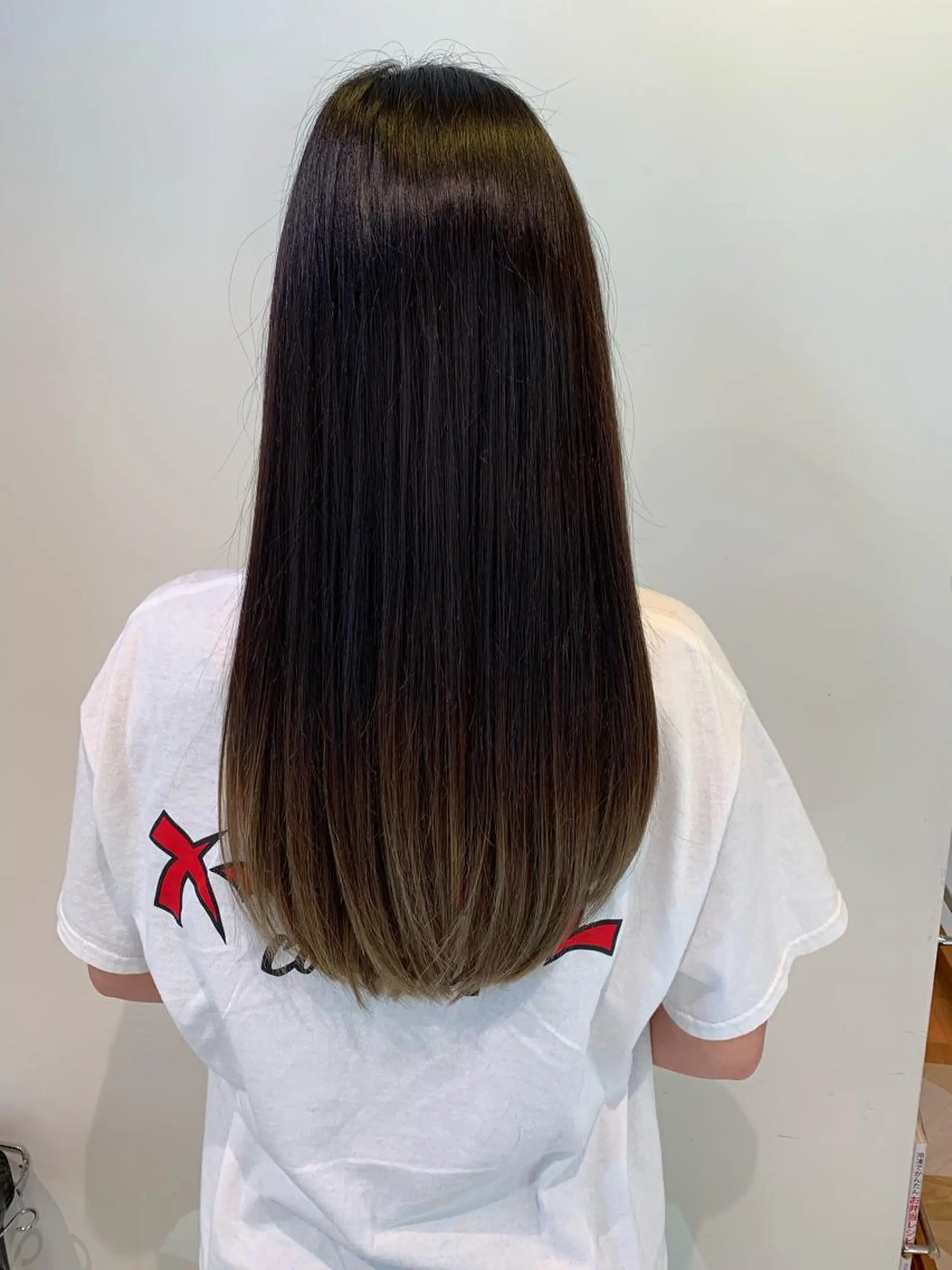 ロング カラー ROUTE ルートのヘアスタイル