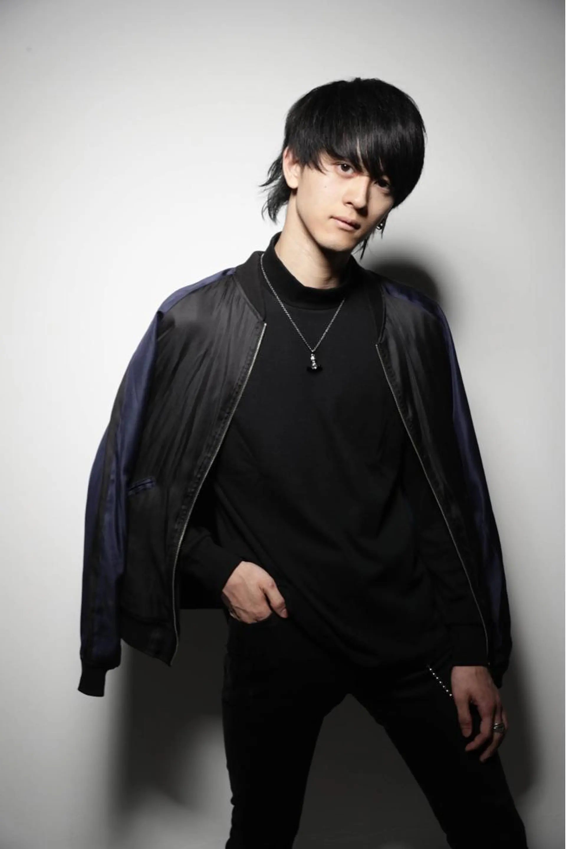 ミディアム パーマ メンズ ミディアムパーマ マッシュ メンズパーマ メンズツイストパーマ メンズウルフカット メンズサロン【owl 心斎橋】難波/アメ村のヘアスタイル