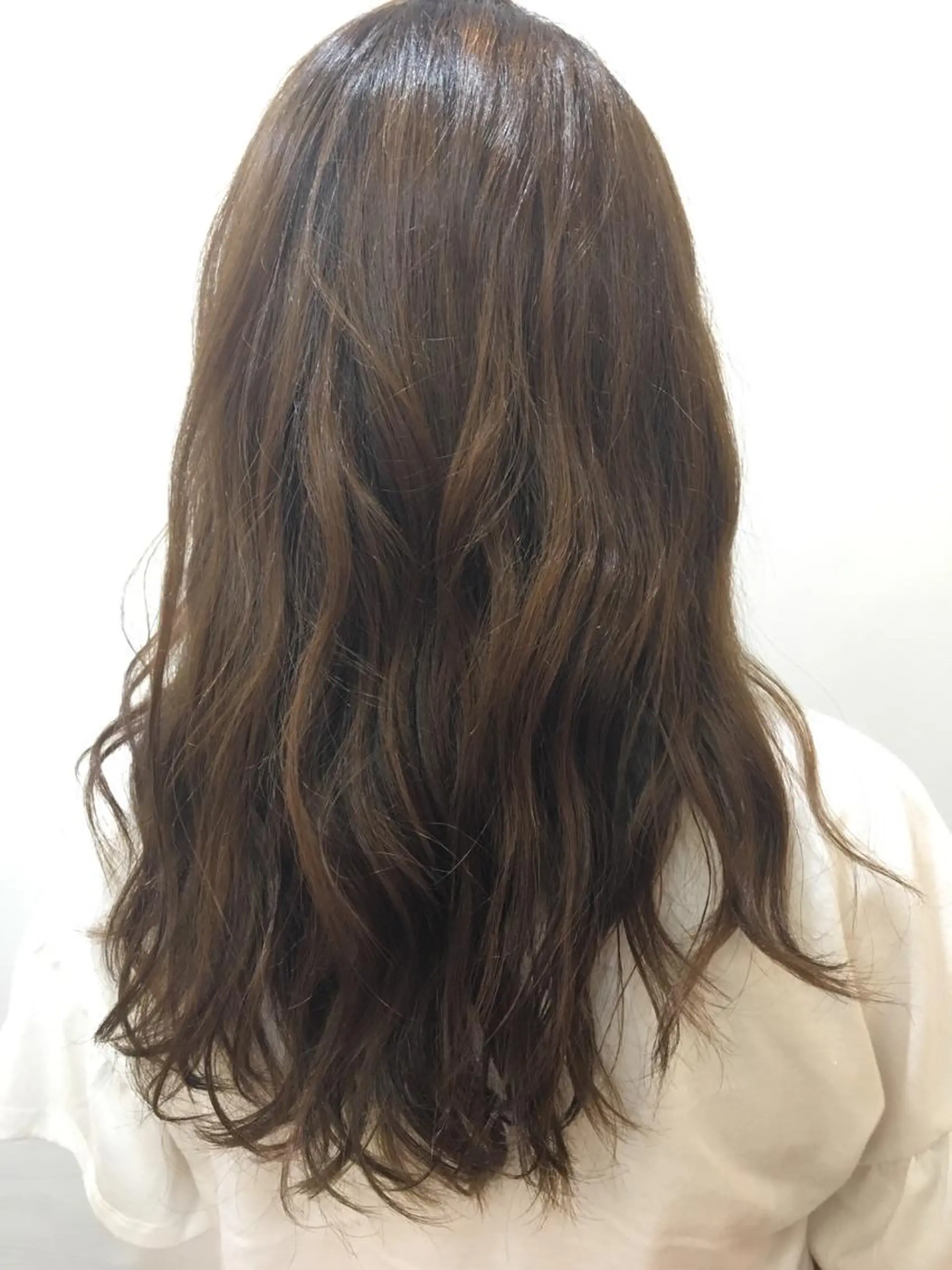 ロング 丸山 亜加理のヘアスタイル