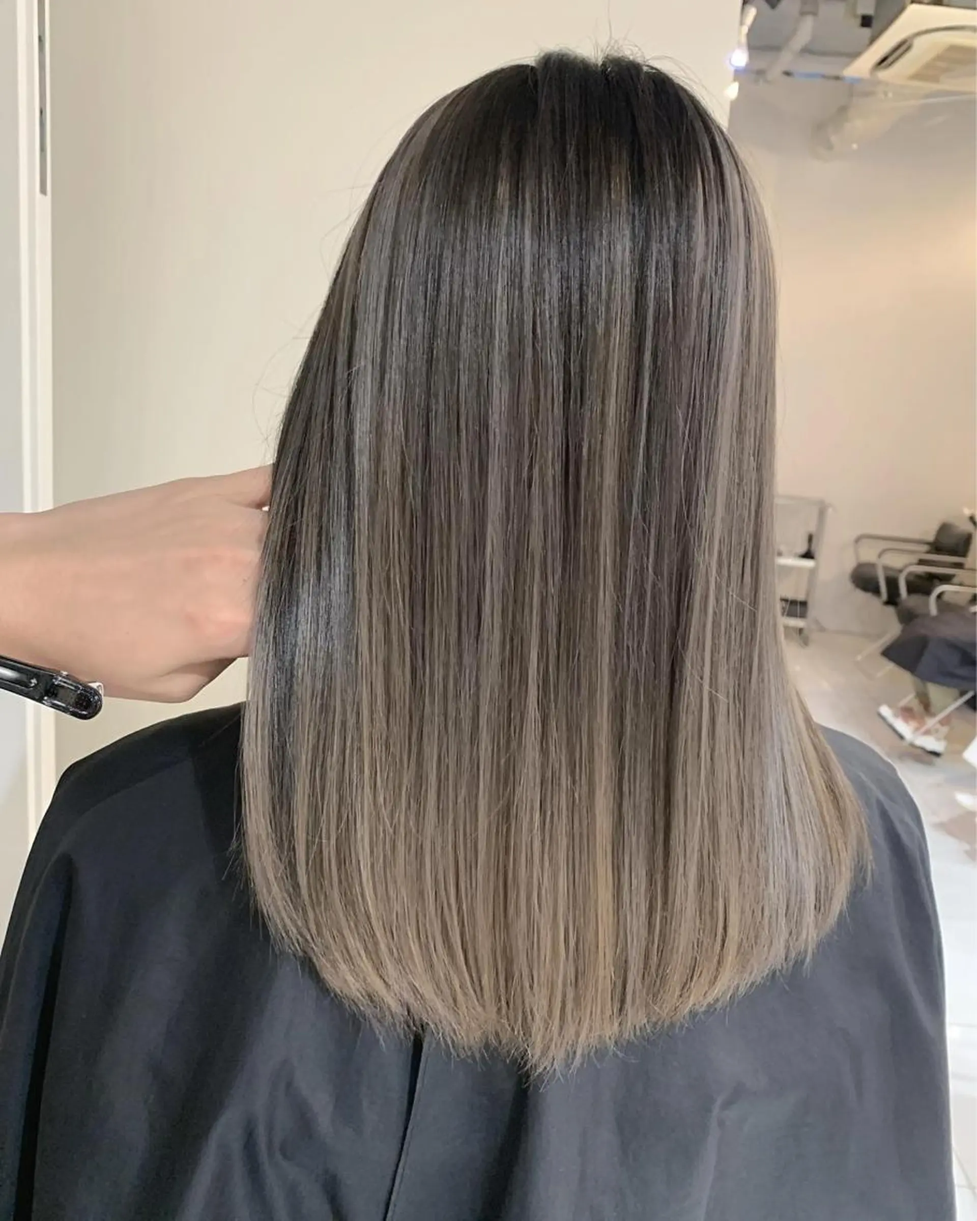 ミディアム ヘアアレンジ 髪質改善land千葉所属・阿部 圭悟のヘアスタイル