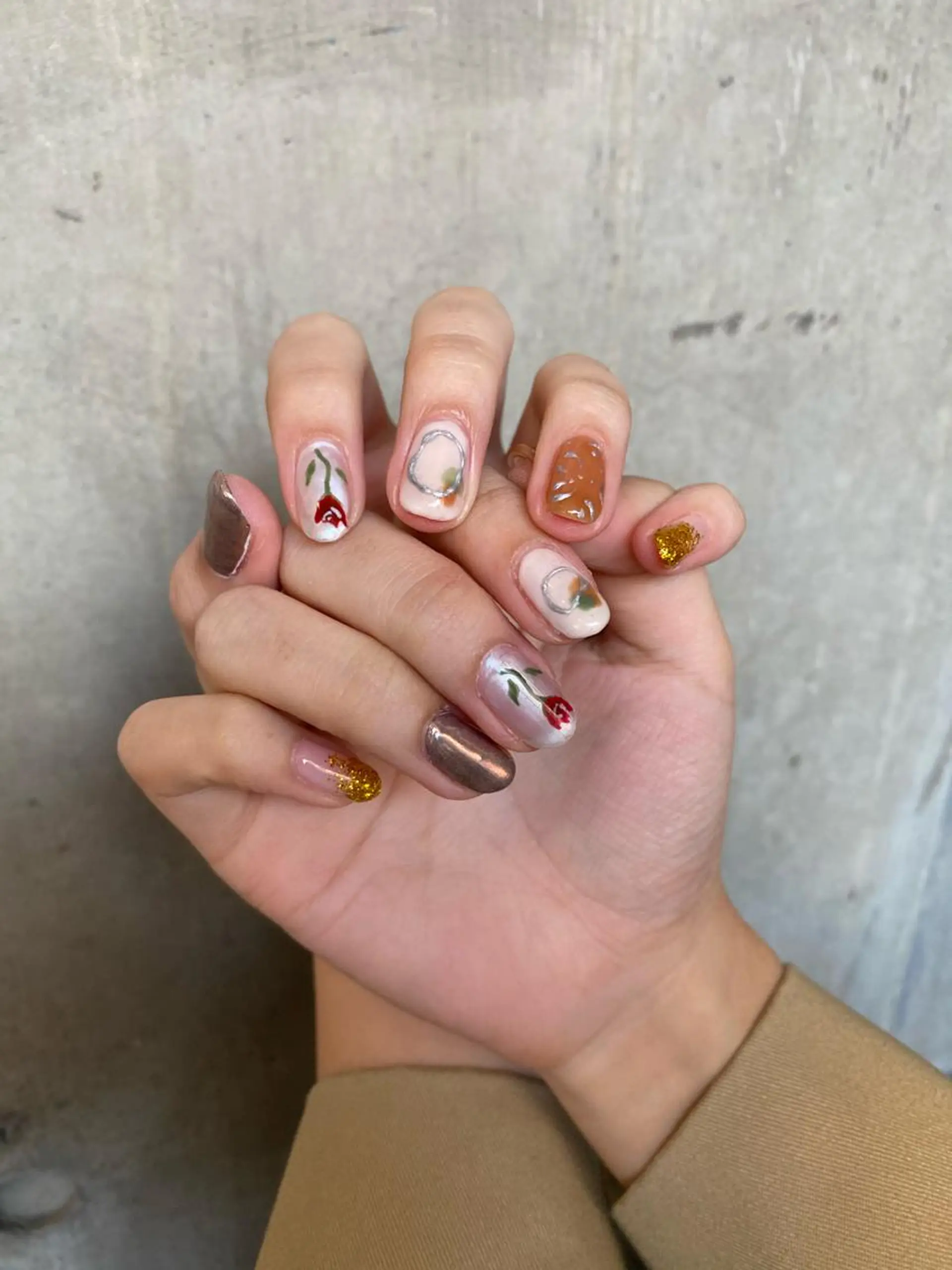 カラー ネイル マツエク・マツパ XENA表参道 MIKUのヘアスタイル