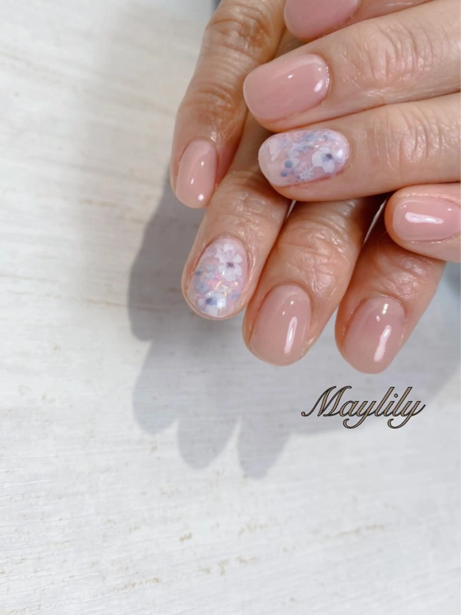 ネイル 持ち込み ハンドネイル Nail care salon Maylily所属・Nail salon Maylilyのネイルデザイン
