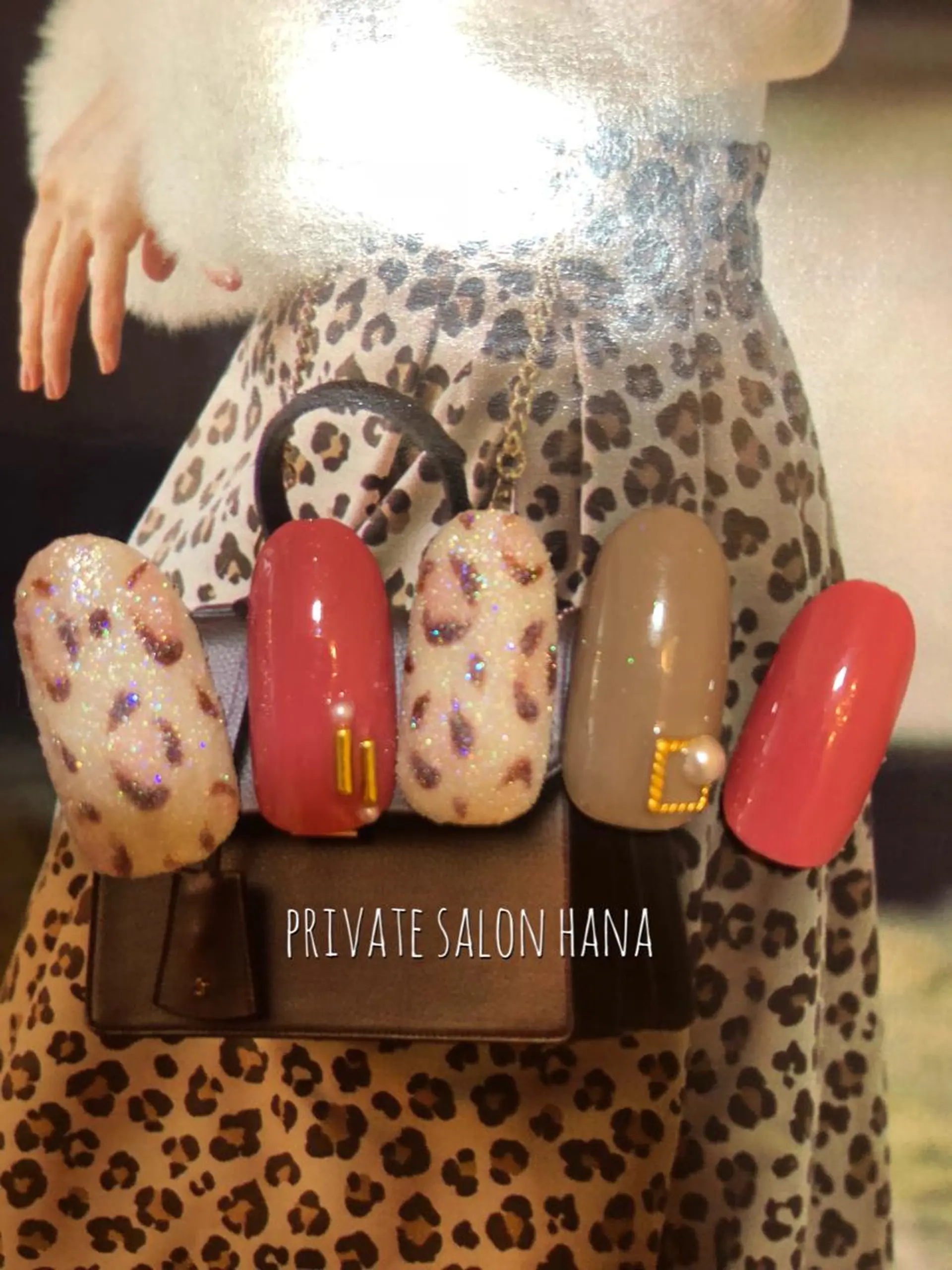 ミディアム ハンドネイル プライベートサロン HA♥NAのマツエク・マツパデザイン