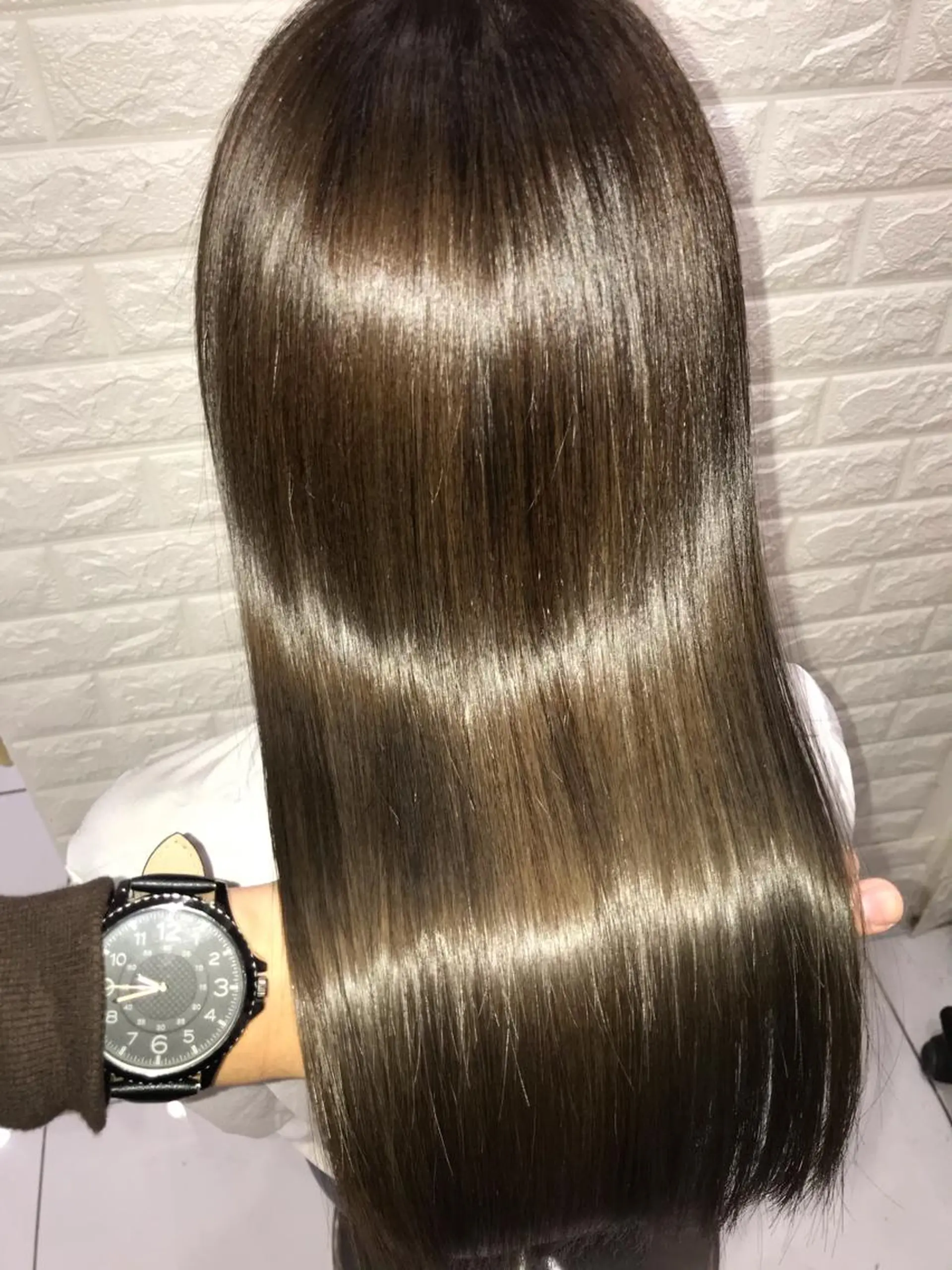 セミロング 髪質改善 トリートメント 20代半ば上質なへア ケア 髪質改善 大西のヘアスタイル