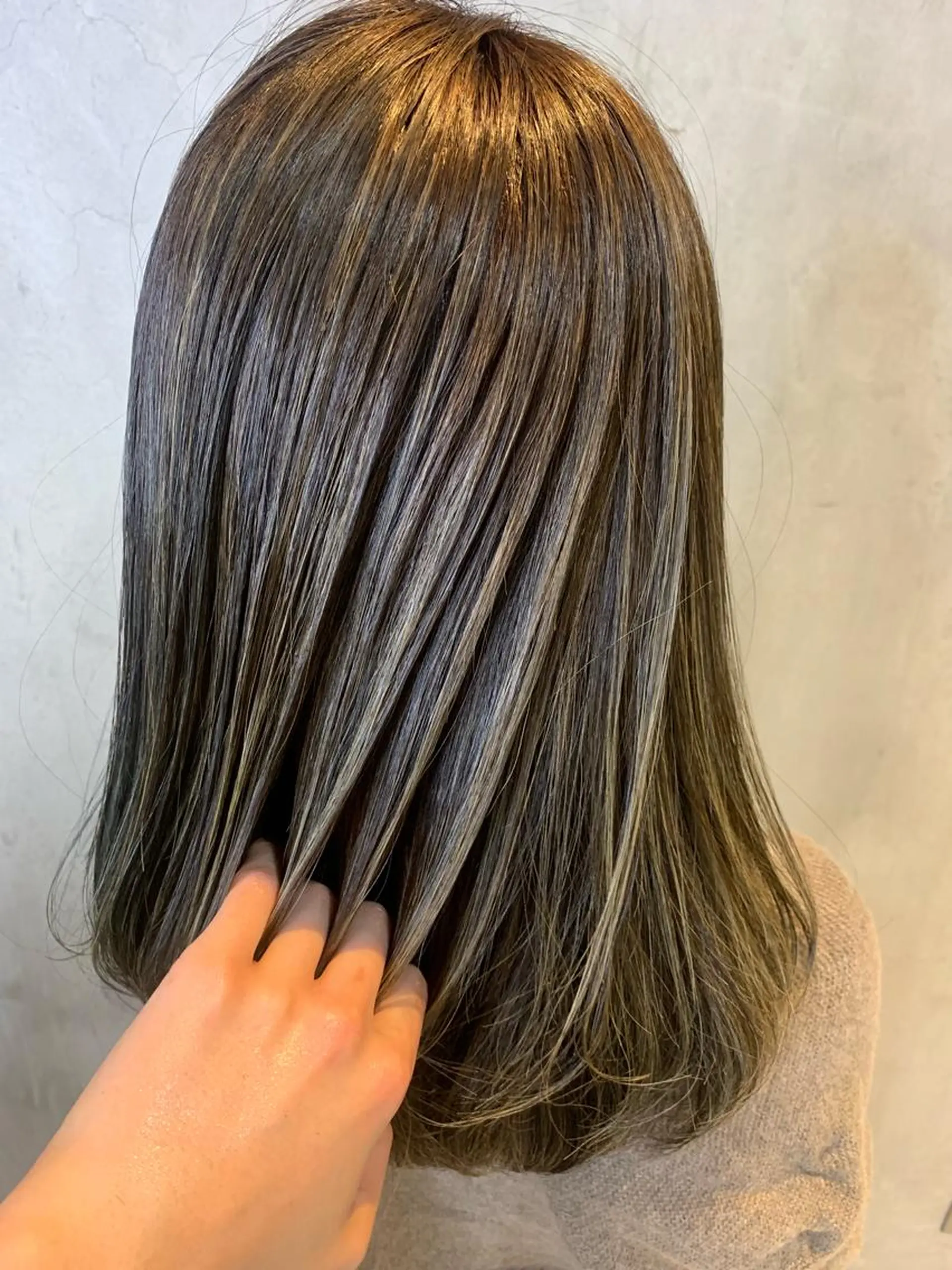 ロング カラー 🐝肥田 しょーと🐝のヘアスタイル
