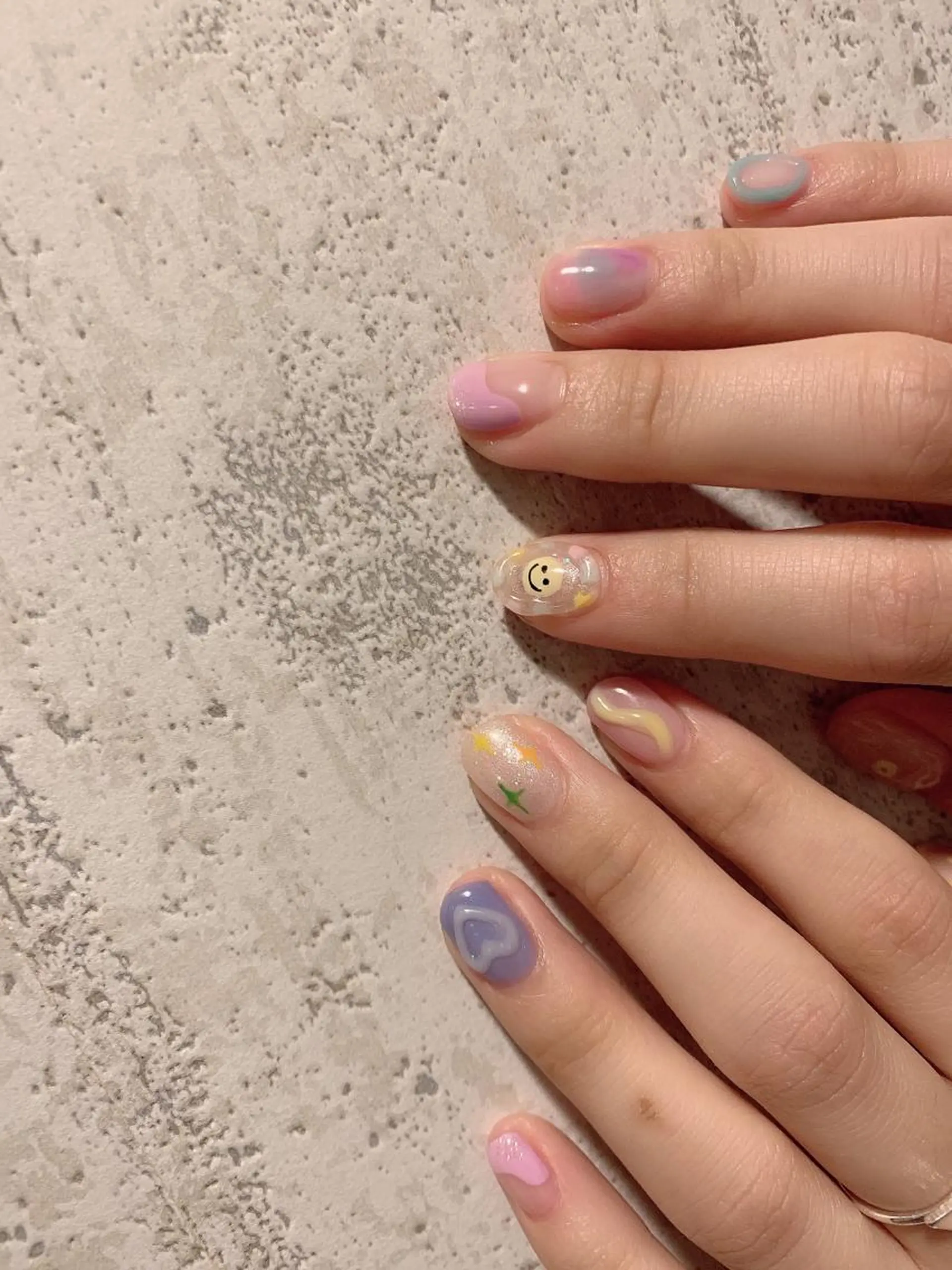 ネイル ネイリスト EMIのネイルデザイン