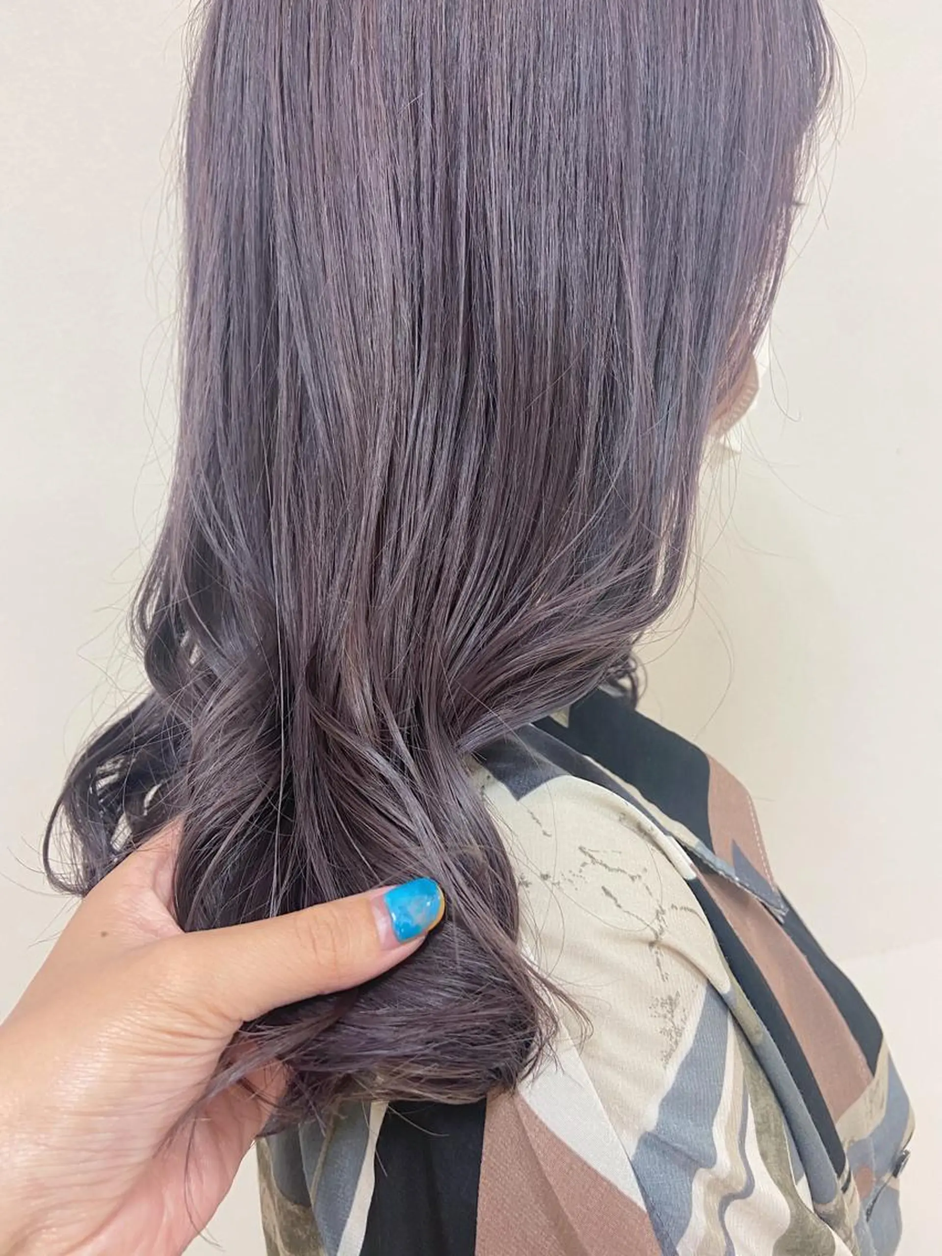 ロング カラー 【カラーリスト】 Likka.のヘアスタイル