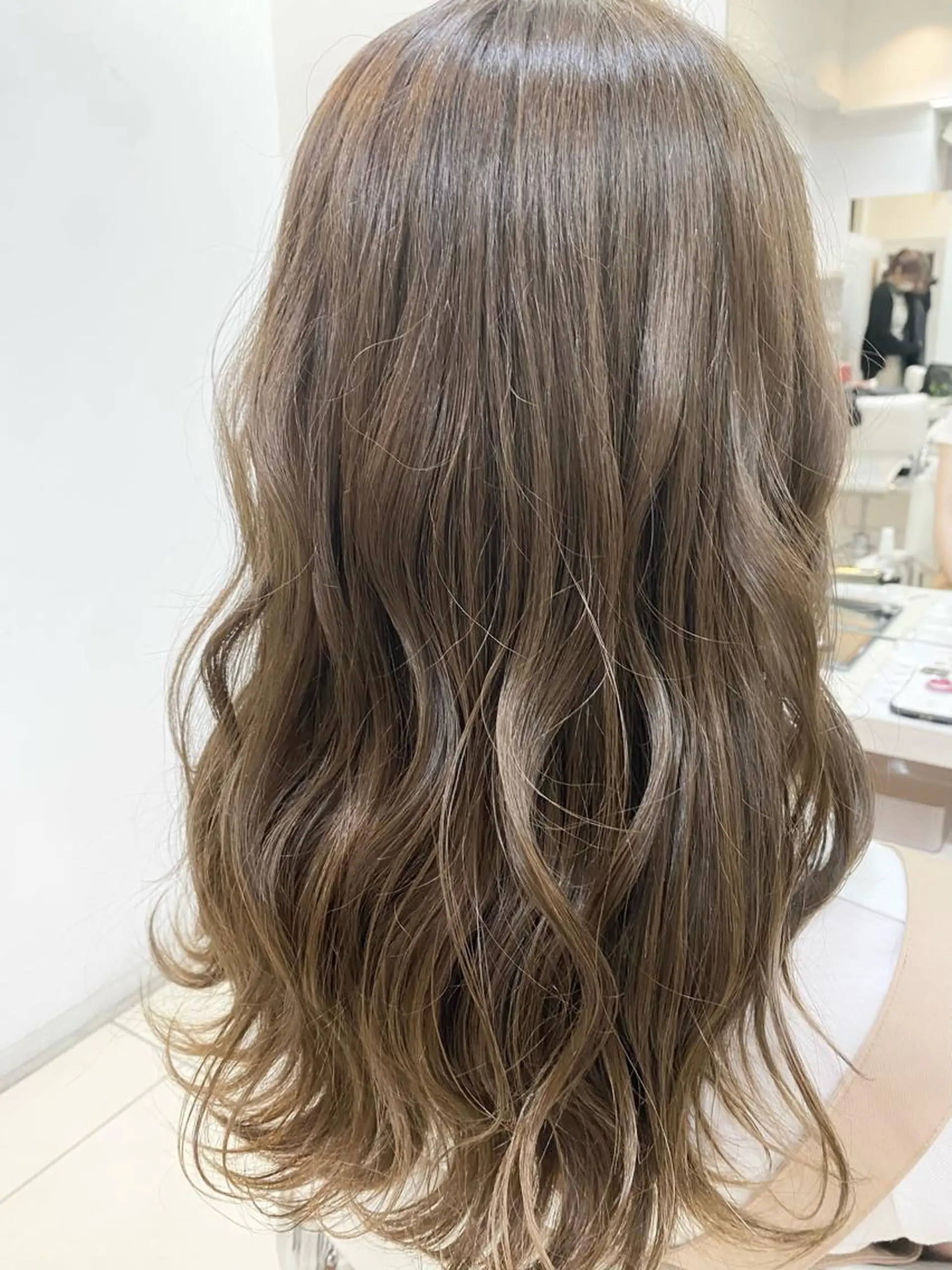 ロング カラー 🌷愛されヘア🌷 伊藤　万裕のヘアスタイル