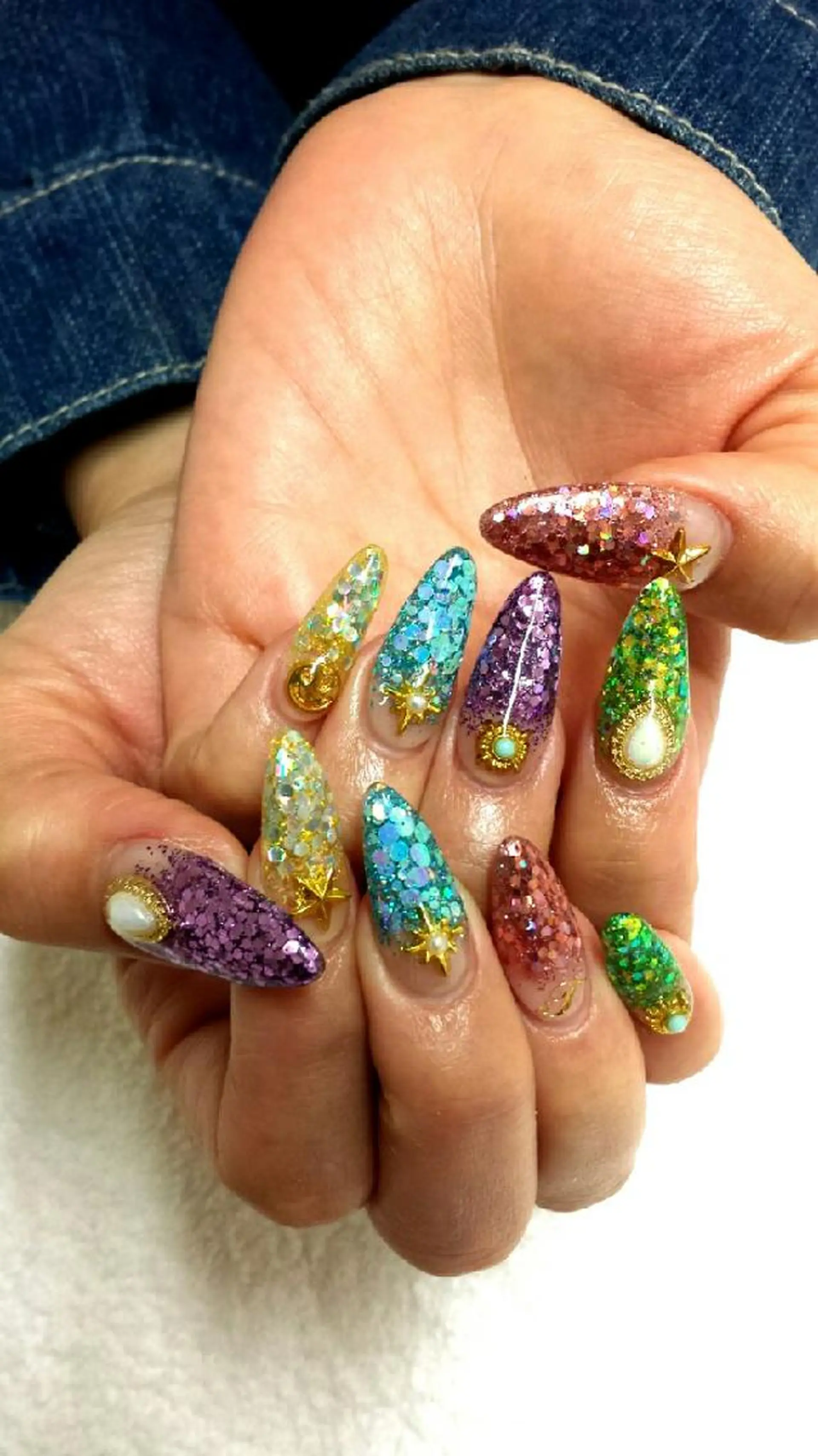 ネイル 河野ちえ (雑誌掲載サロン)のネイルデザイン