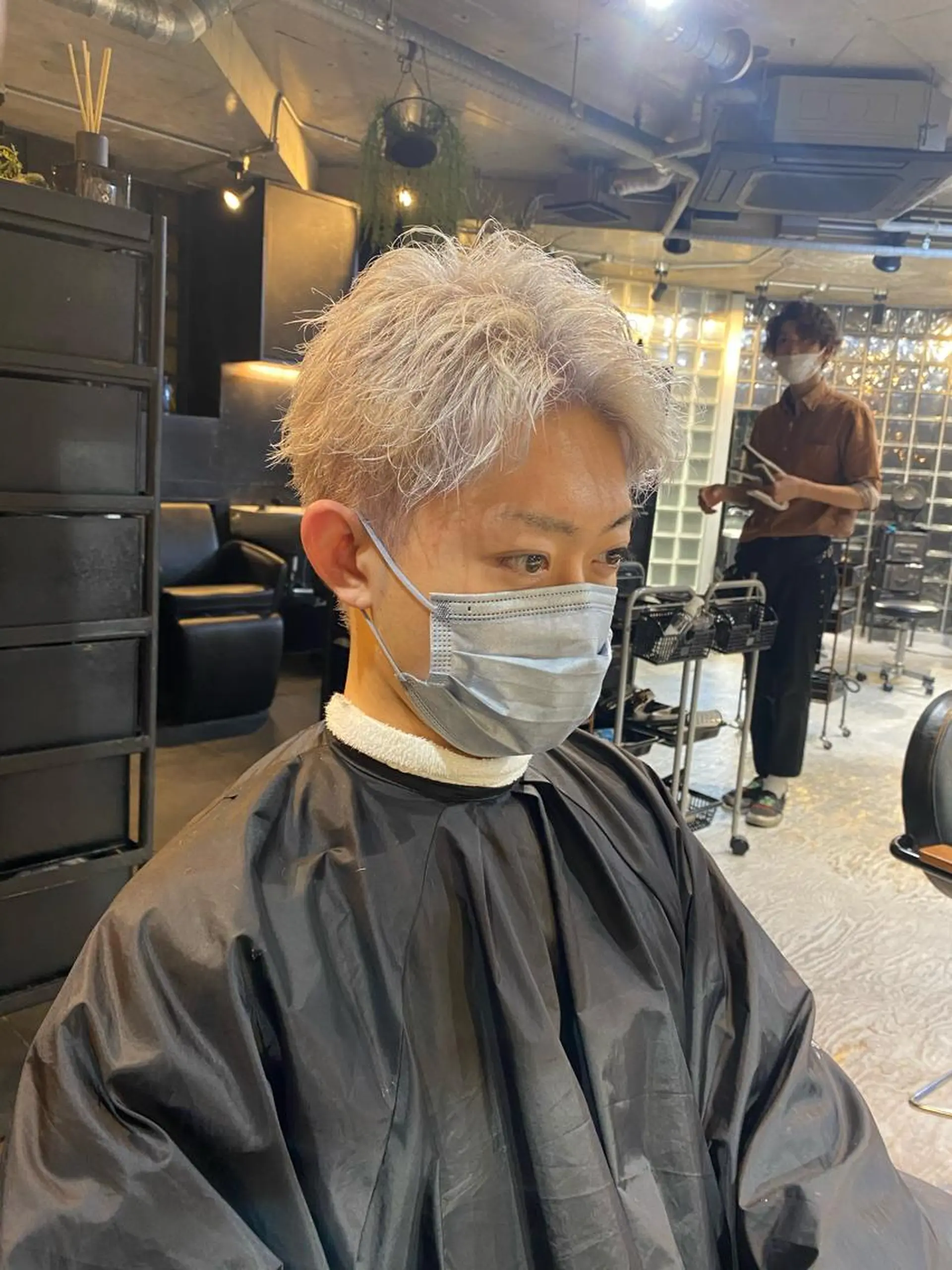 ショート カラー メンズ ヘアカラー 山田 蓮のヘアスタイル
