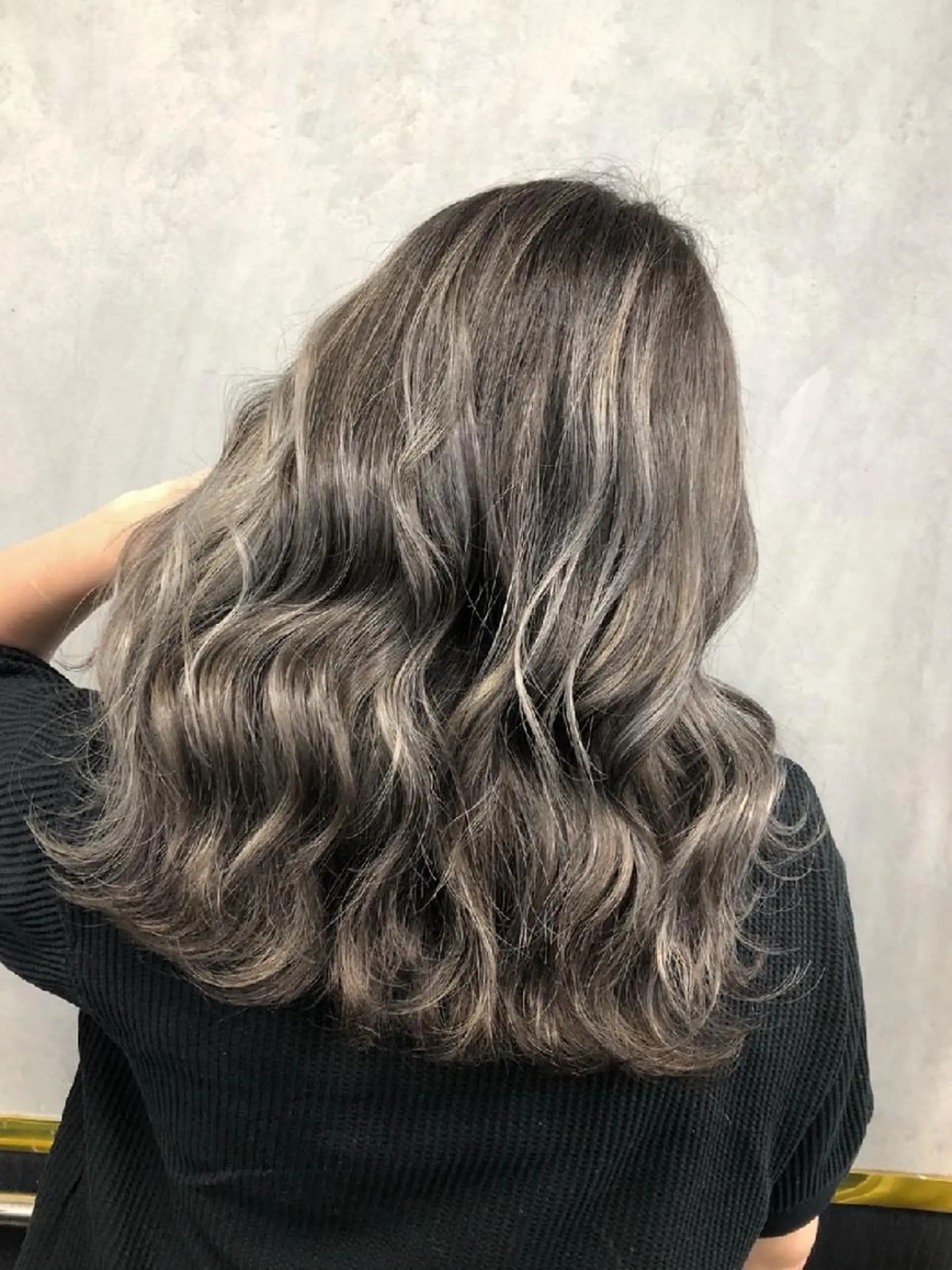 カラー ハイライトカラー ANKH CROSS 池袋所属・*エクステ/髪質改善 カラー特化*マサキのヘアスタイル