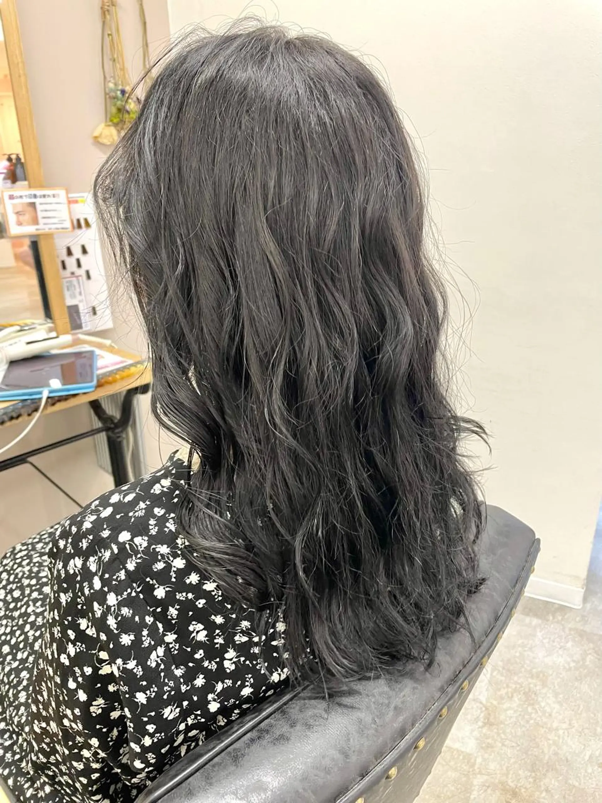 ロング カラー 🔵暗髪 特化🔵 梅田・増田のヘアスタイル