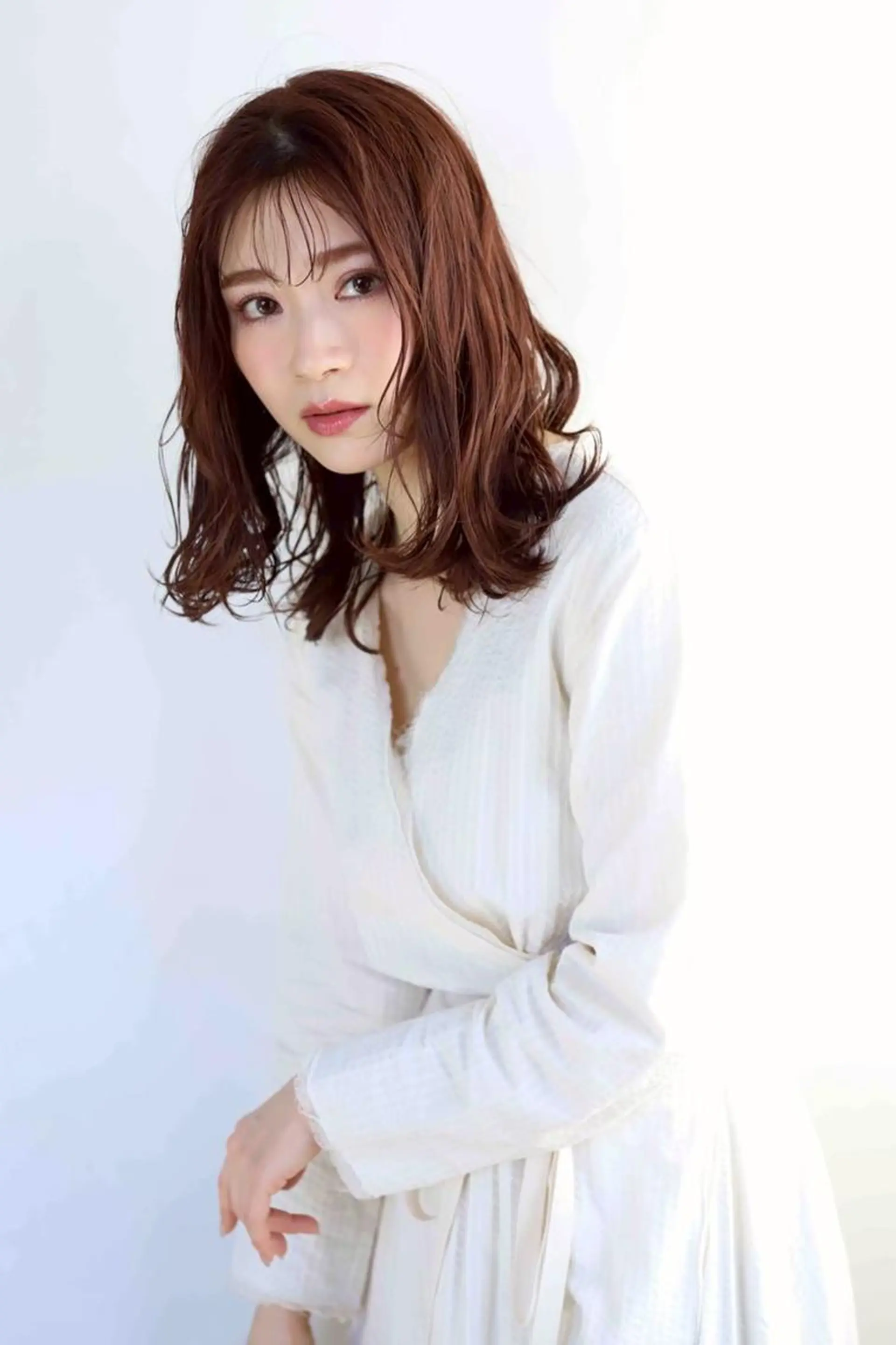 セミロング 川瀬 由詩のヘアスタイル