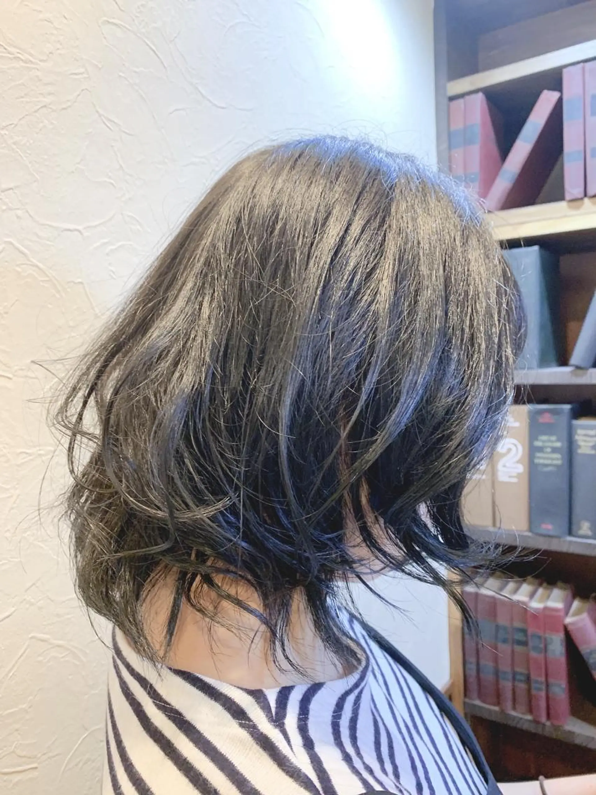 セミロング カラー ルシエ吉祥寺所属・🥖牧野 純🥖のヘアスタイル